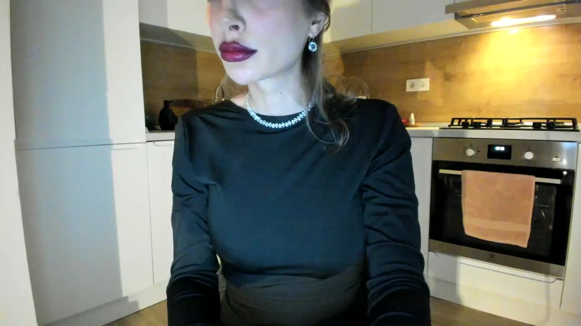 Gallery image thumbnail from DennyA's myfreecams stream on, 02/09/2026, 15:36 image 8 of 20