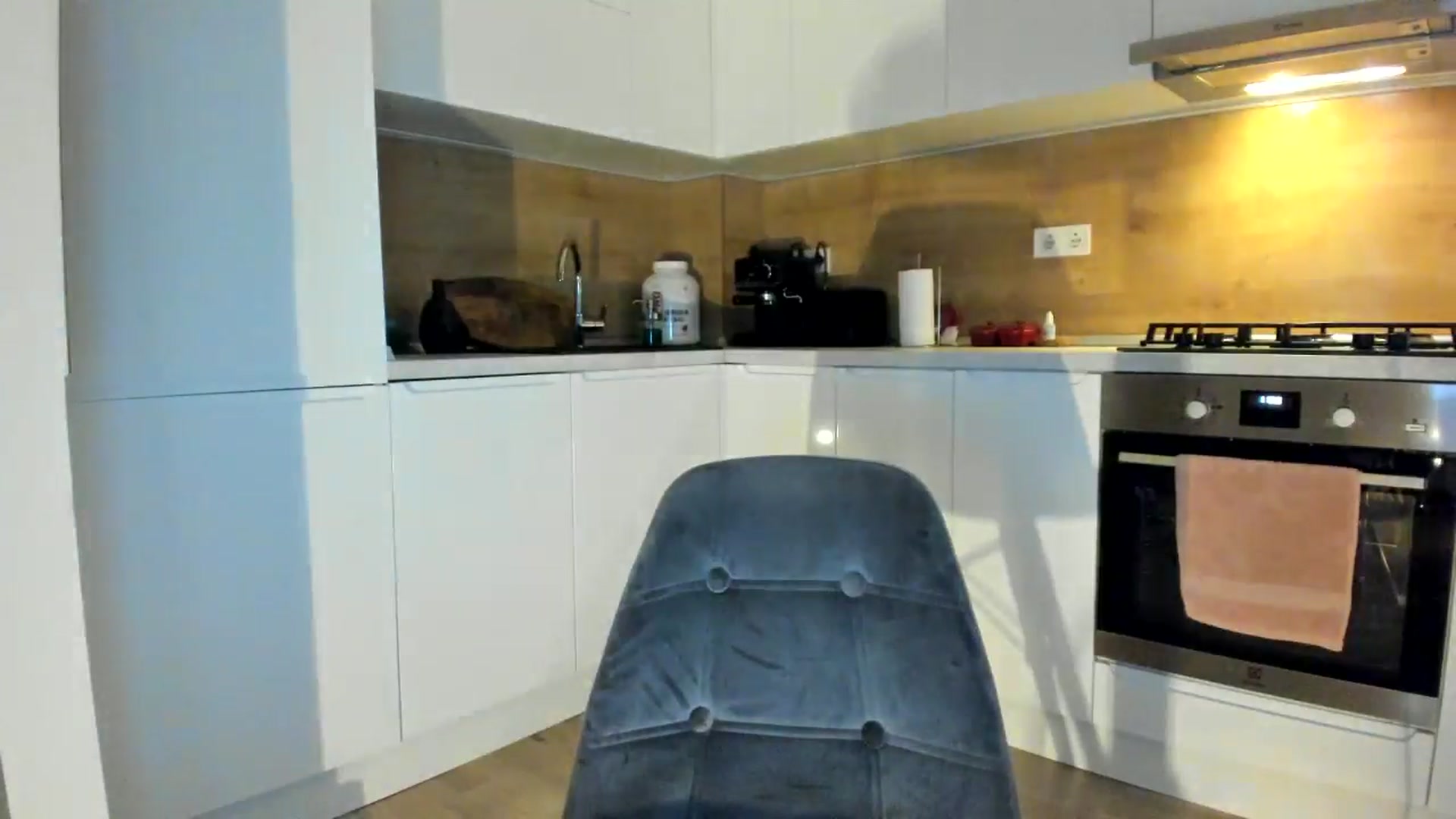 Gallery image thumbnail from DennyA's myfreecams stream on, 02/09/2026, 15:36 image 6 of 20