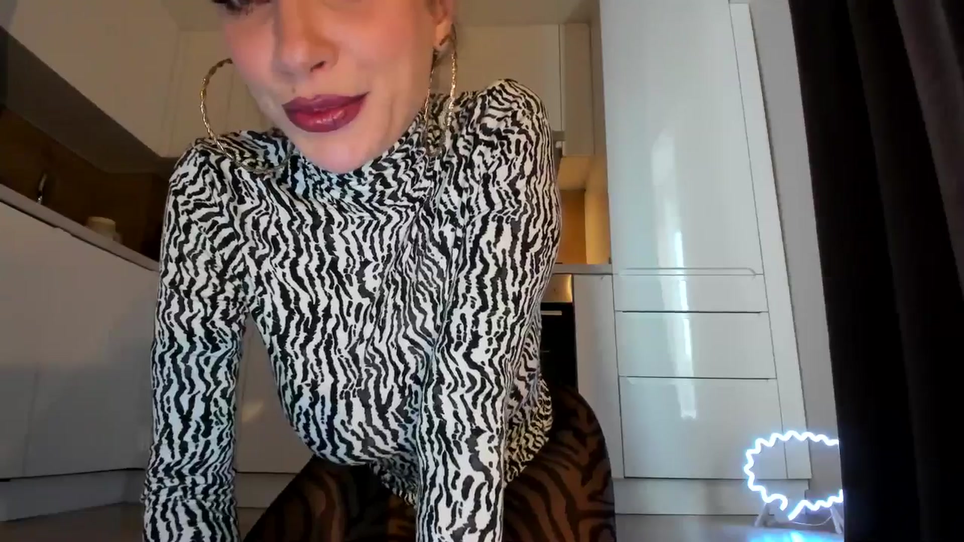 Gallery image thumbnail from DennyA's myfreecams stream on, 03/04/2026, 16:03 image 13 of 20