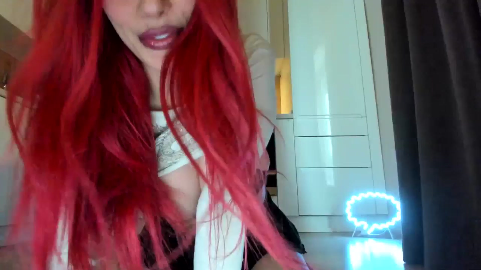 Gallery image thumbnail from DennyA's myfreecams stream on, 03/21/2026, 15:39 image 10 of 20