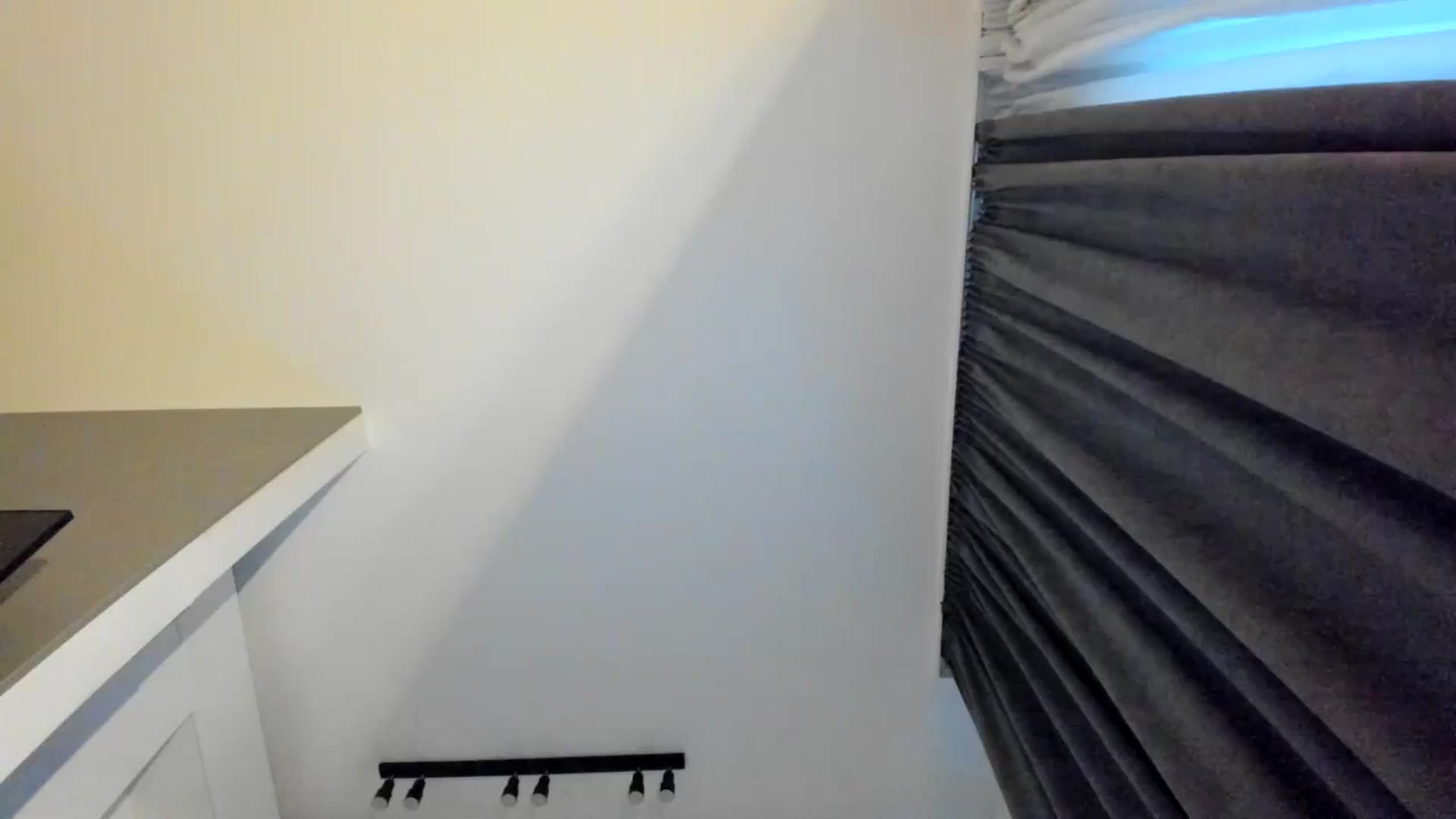 Gallery image thumbnail from DennyA's myfreecams stream on, 03/21/2026, 16:29 image 10 of 20