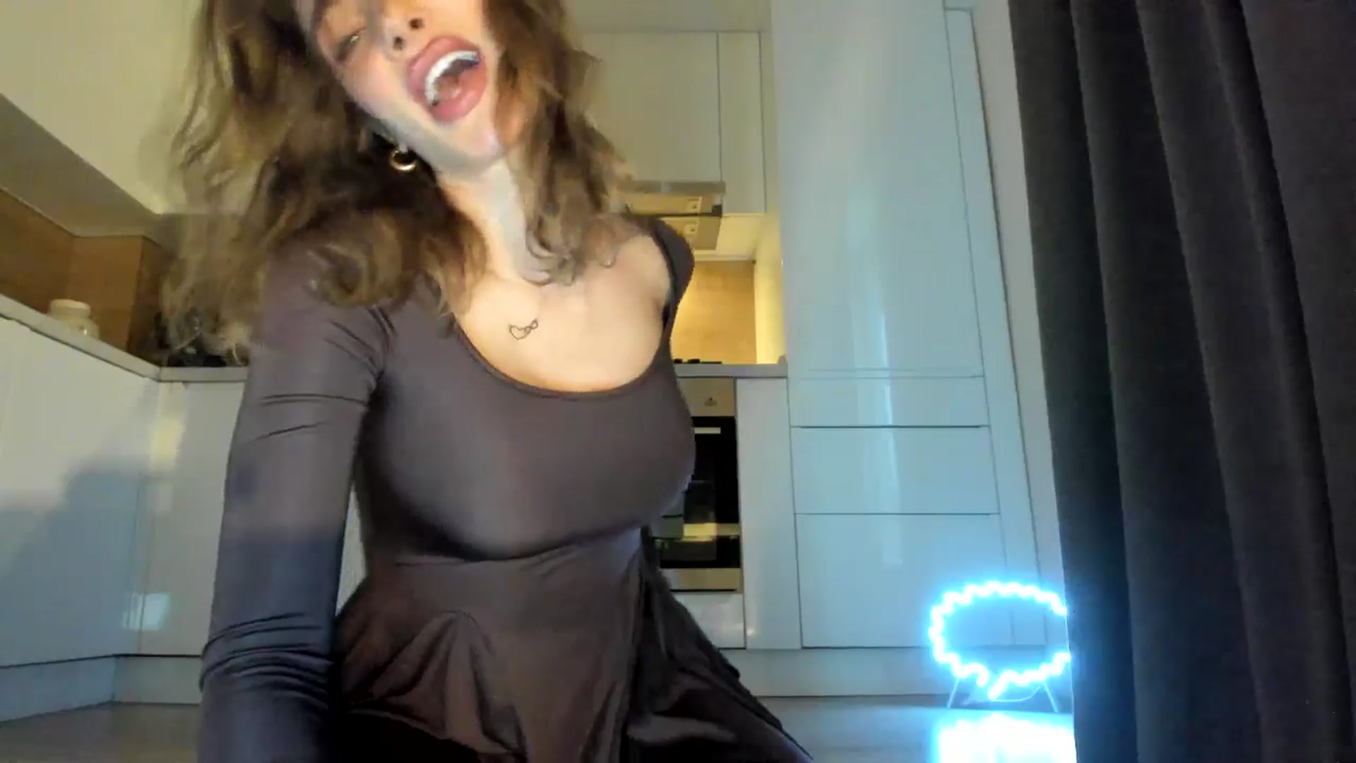 Gallery image thumbnail from DennyA's myfreecams stream on, 03/22/2026, 17:11 image 12 of 20