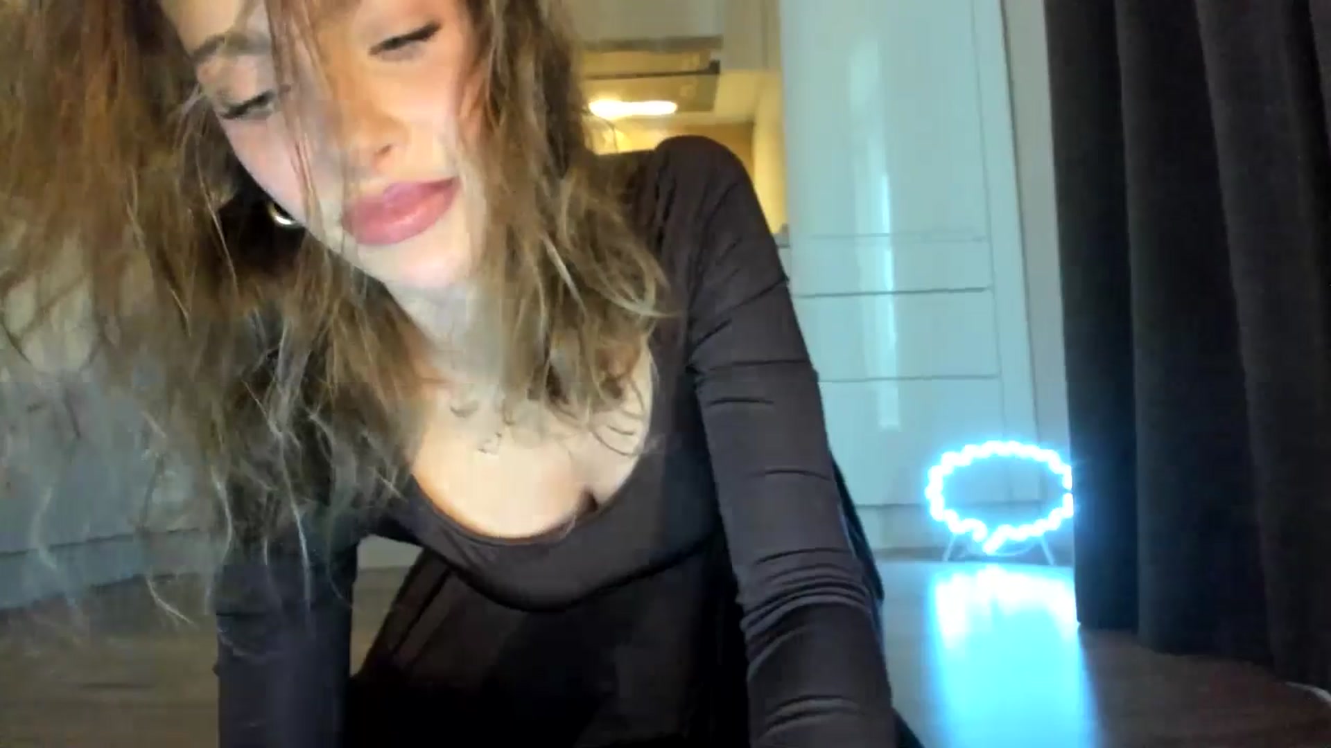 Gallery image thumbnail from DennyA's myfreecams stream on, 03/22/2026, 17:11 image 7 of 20