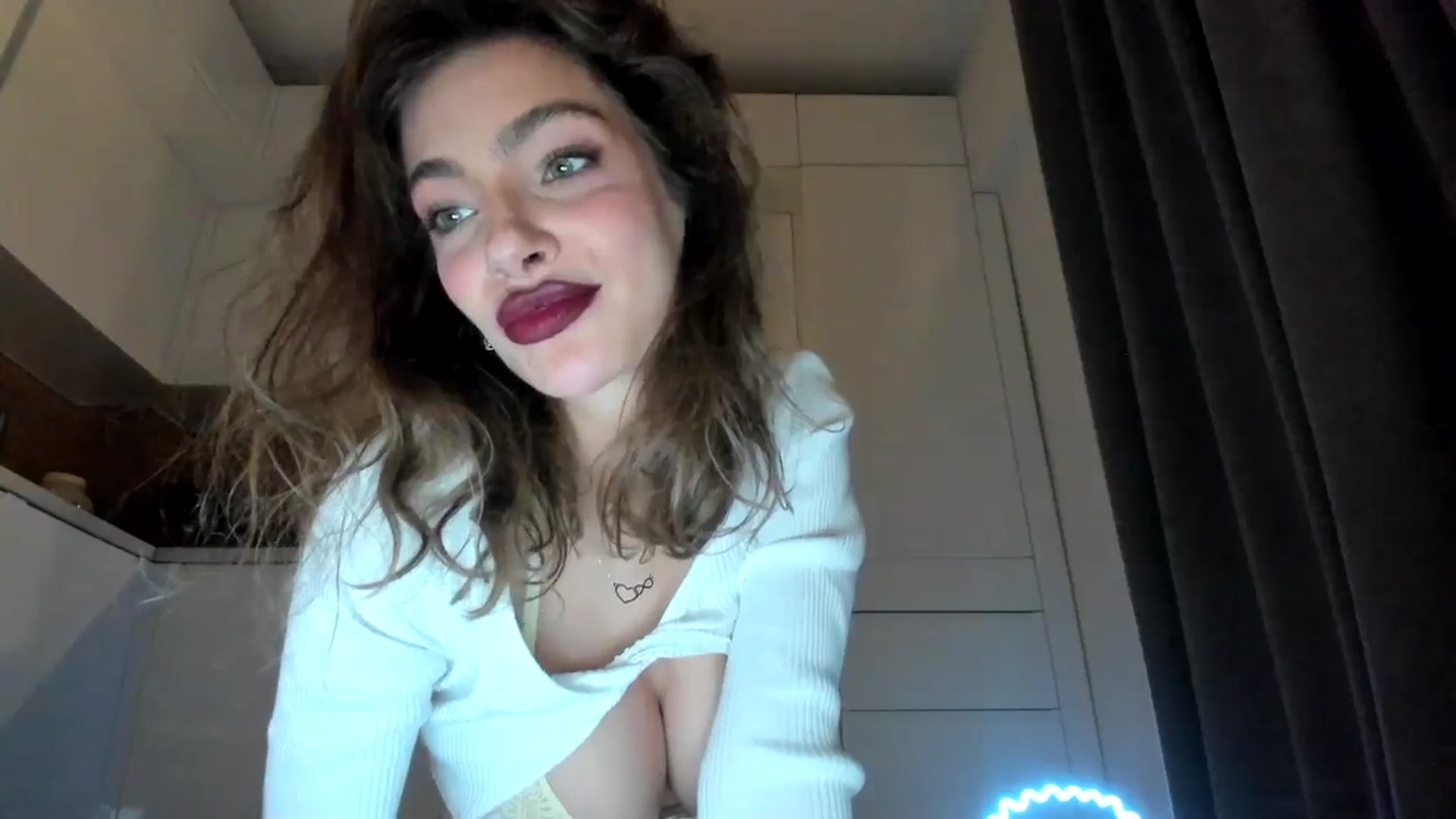 Gallery image thumbnail from DennyA's myfreecams stream on, 03/30/2026, 17:13 image 8 of 20