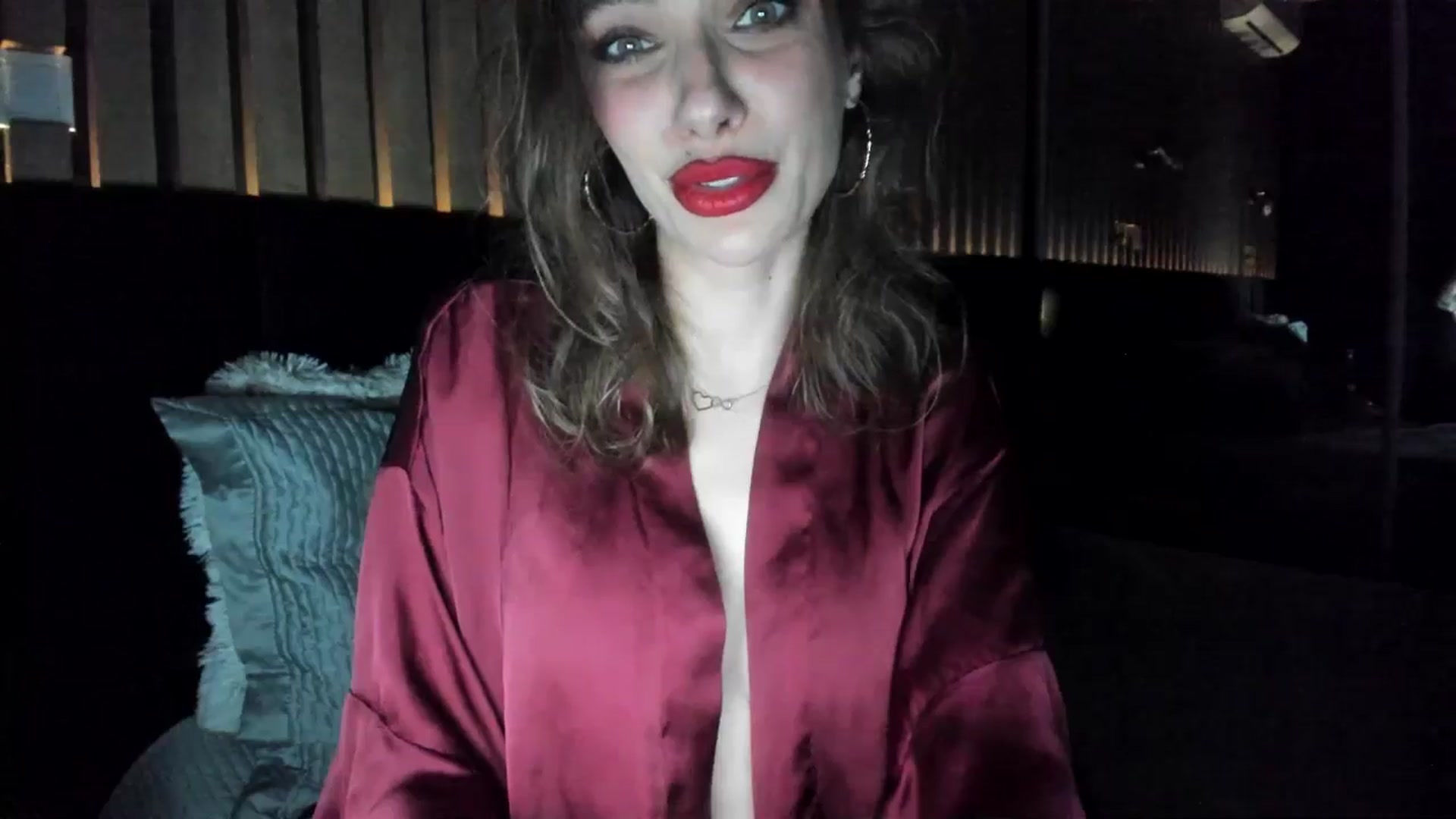Gallery image thumbnail from DennyA's myfreecams stream on, 04/23/2026, 17:35 image 17 of 20