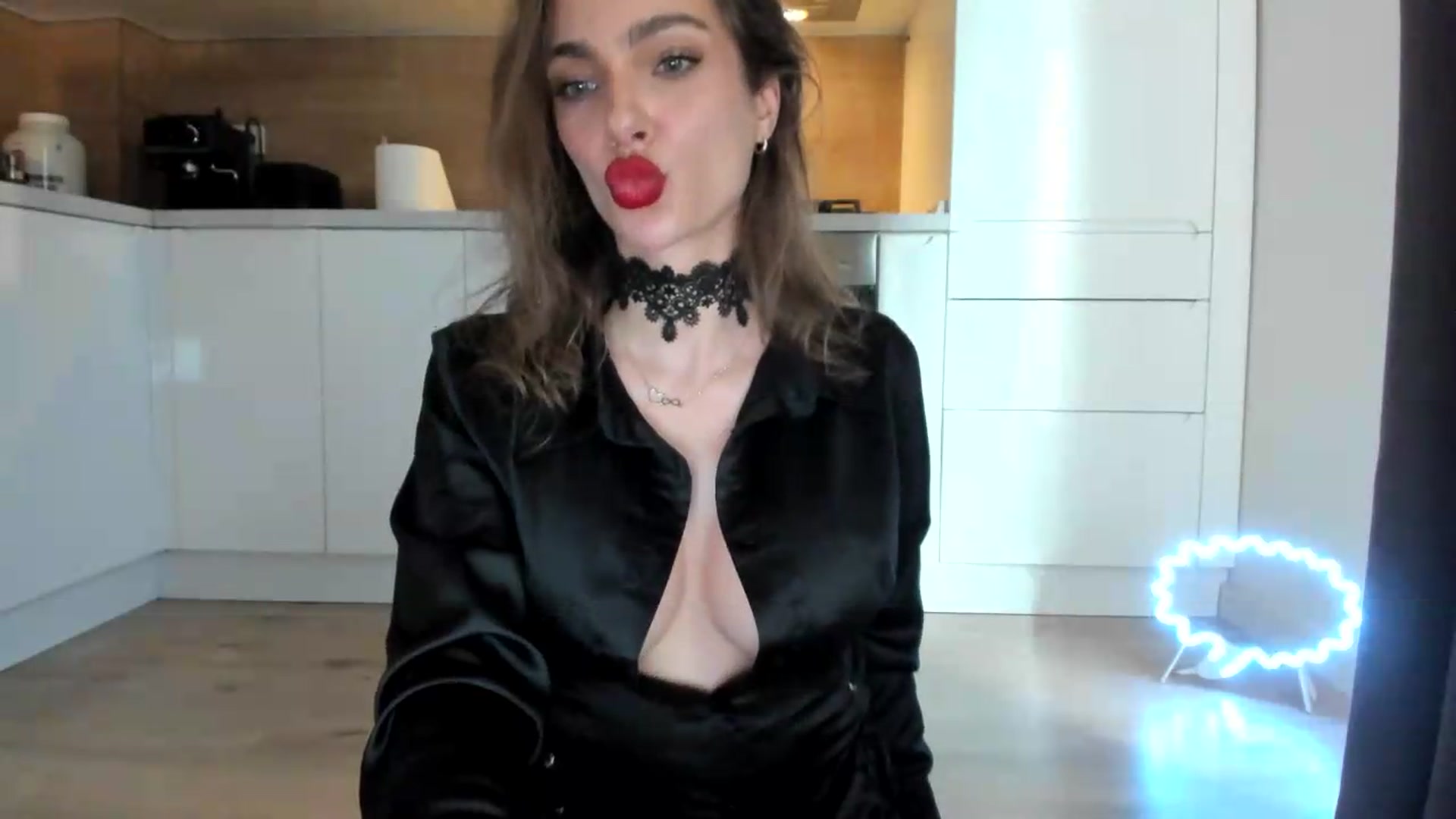 Gallery image thumbnail from DennyA's myfreecams stream on, 06/06/2026, 17:22 image 12 of 20