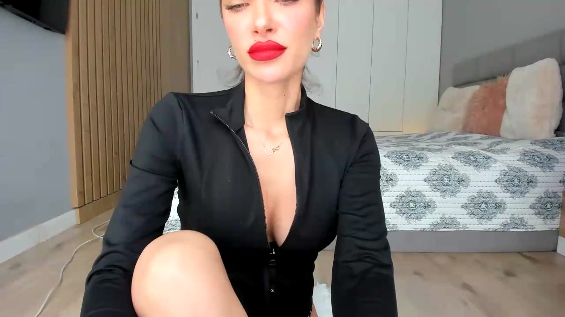 Gallery image thumbnail from DennyA's myfreecams stream on, 06/24/2026, 13:15 image 4 of 20