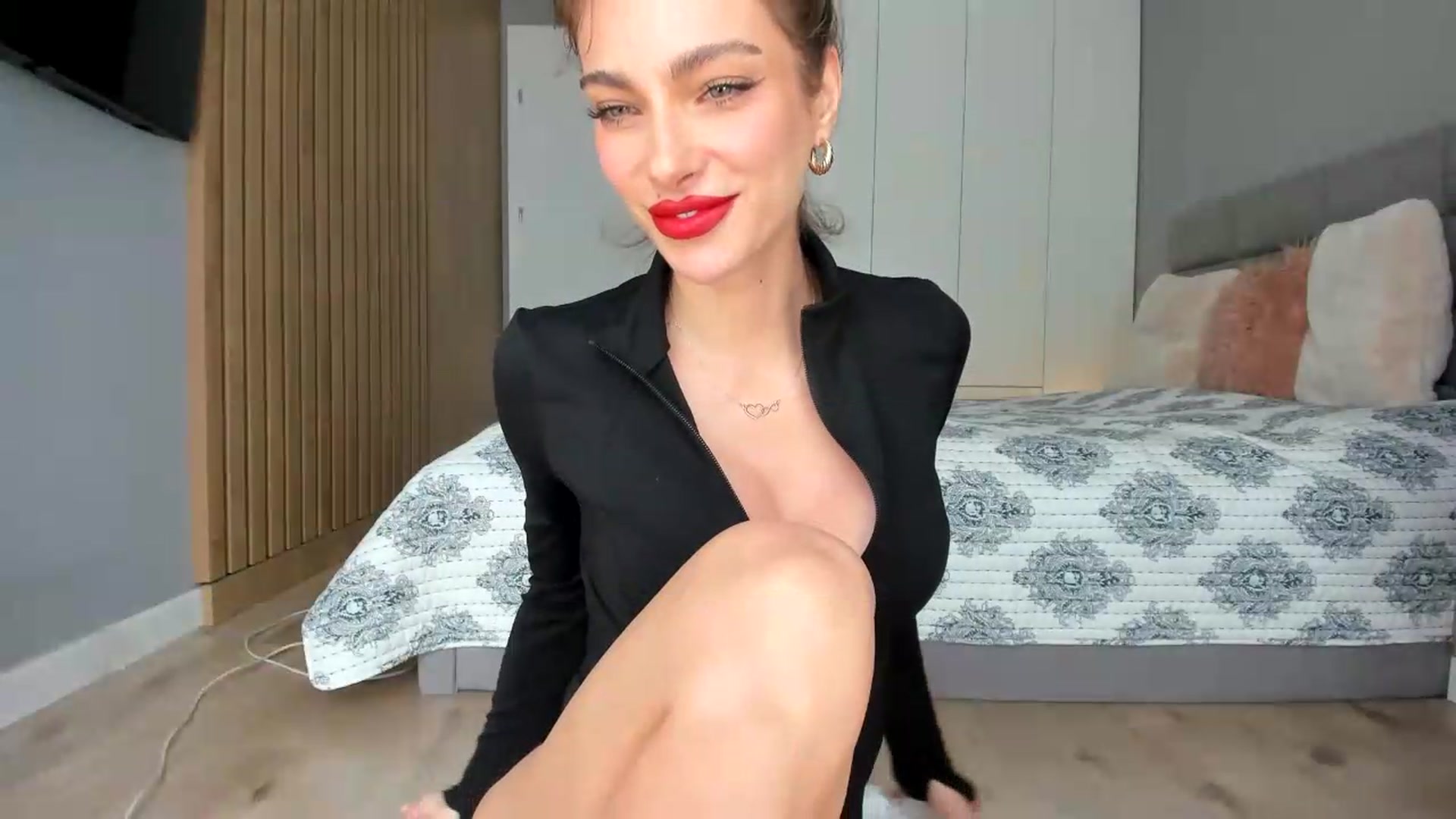 Gallery image thumbnail from DennyA's myfreecams stream on, 06/24/2026, 13:15 image 3 of 20