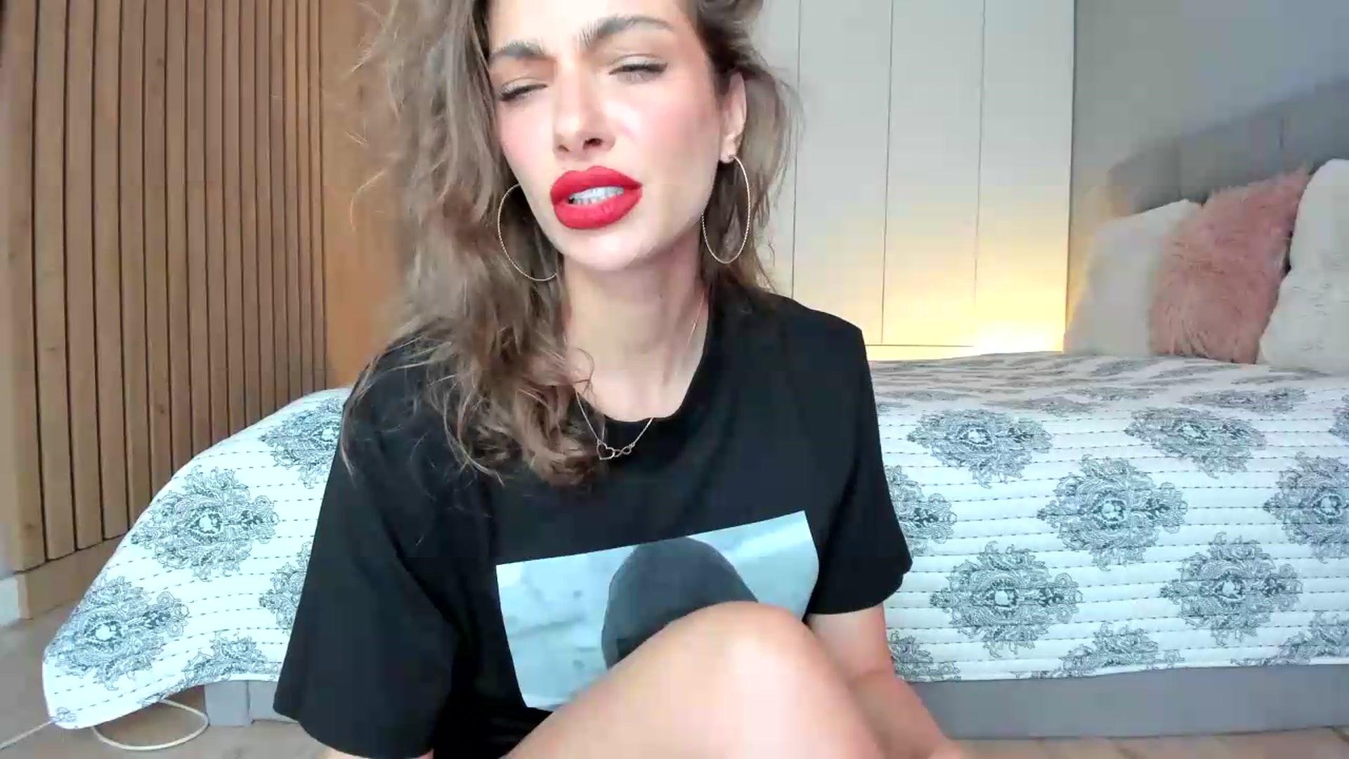 Gallery image thumbnail from DennyA's myfreecams stream on, 07/16/2026, 18:10 image 2 of 20
