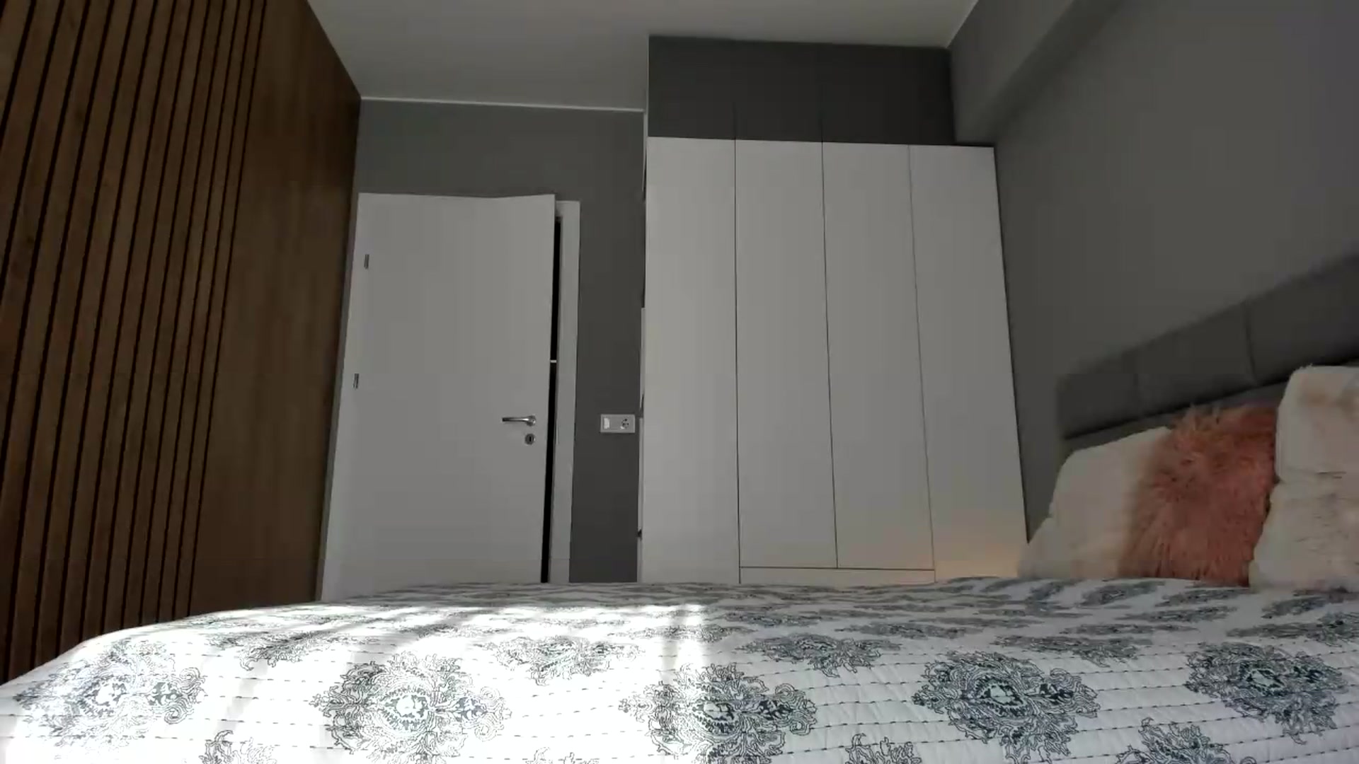 Gallery image thumbnail from DennyA's myfreecams stream on, 07/27/2026, 17:03 image 6 of 20