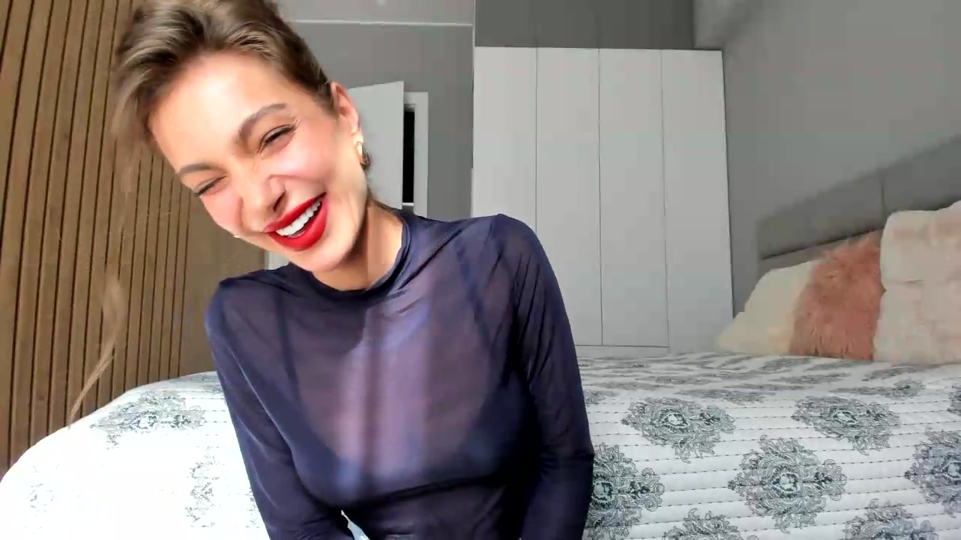 Gallery image thumbnail from DennyA's myfreecams stream on, 08/05/2026, 14:31 image 17 of 20