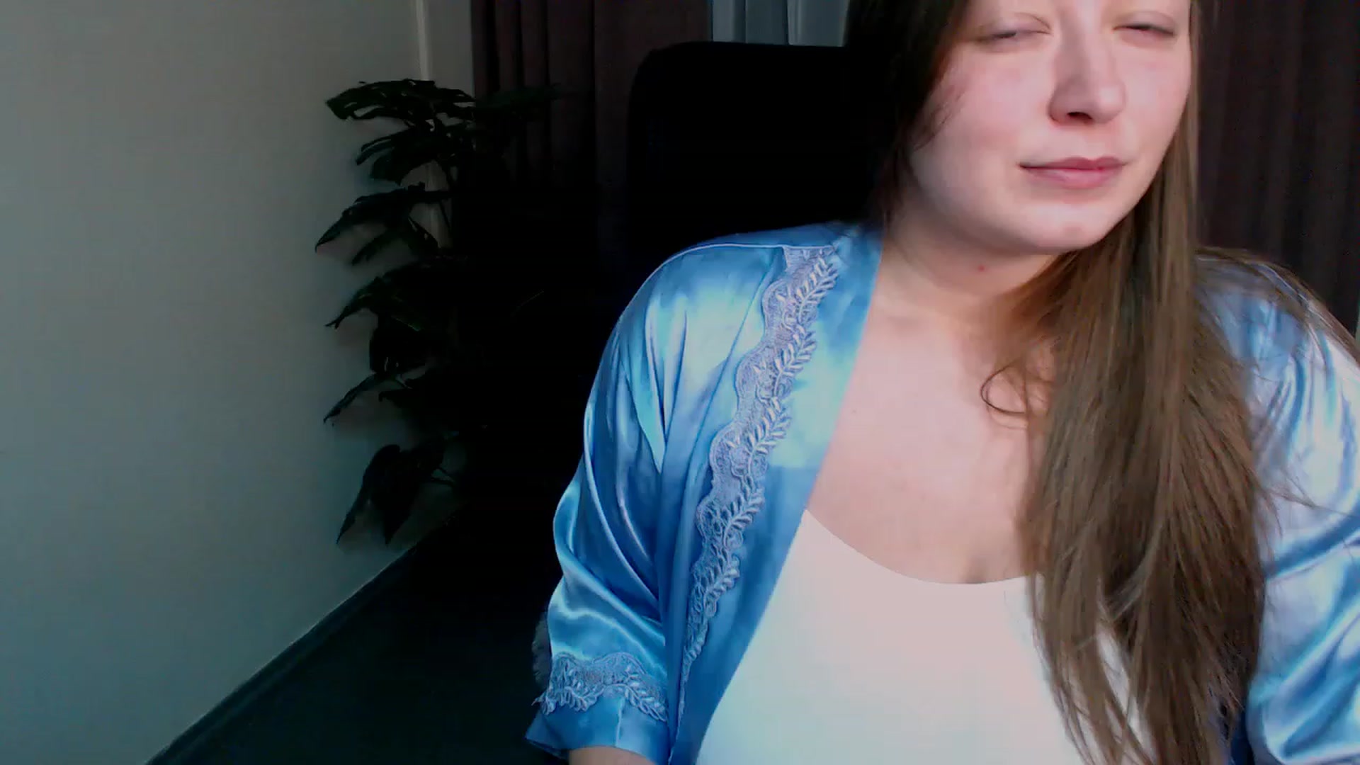 Gallery image thumbnail from Depraved_Kate's myfreecams stream on, 12/05/2022, 18:15 image 9 of 20