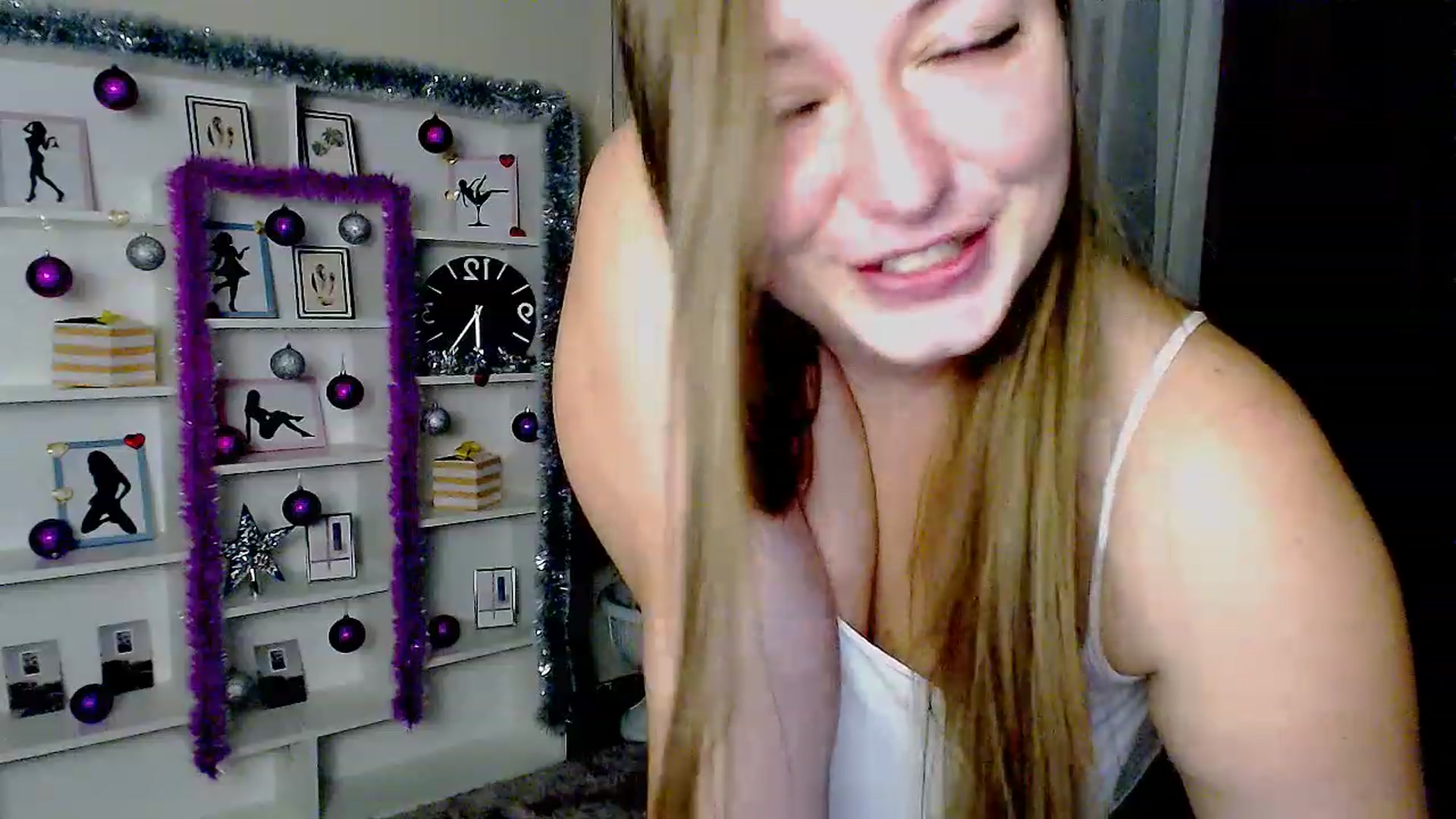 Gallery image thumbnail from Depraved_Kate's myfreecams stream on, 12/10/2022, 16:51 image 18 of 20