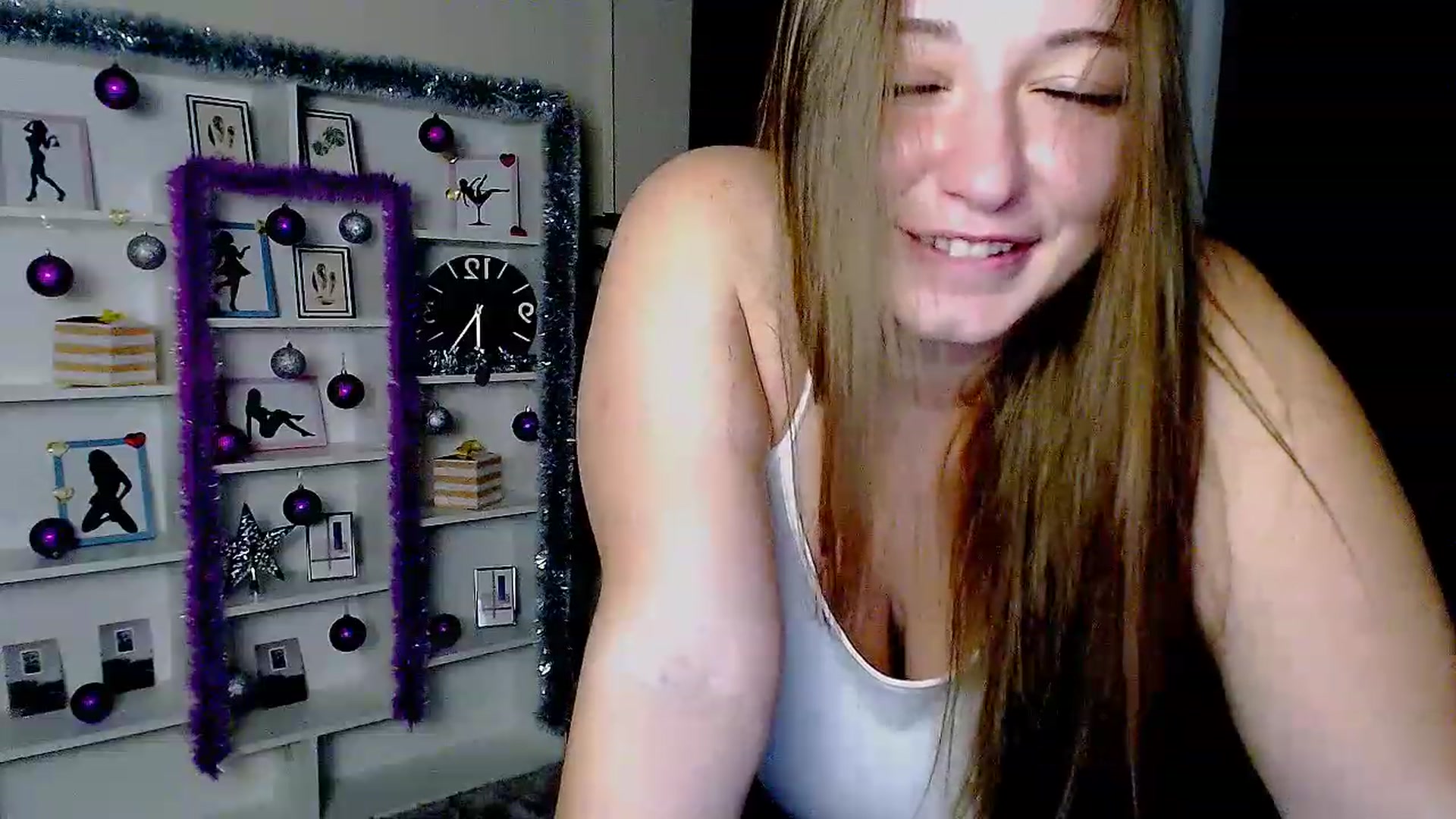 Gallery image thumbnail from Depraved_Kate's myfreecams stream on, 12/10/2022, 16:51 image 17 of 20