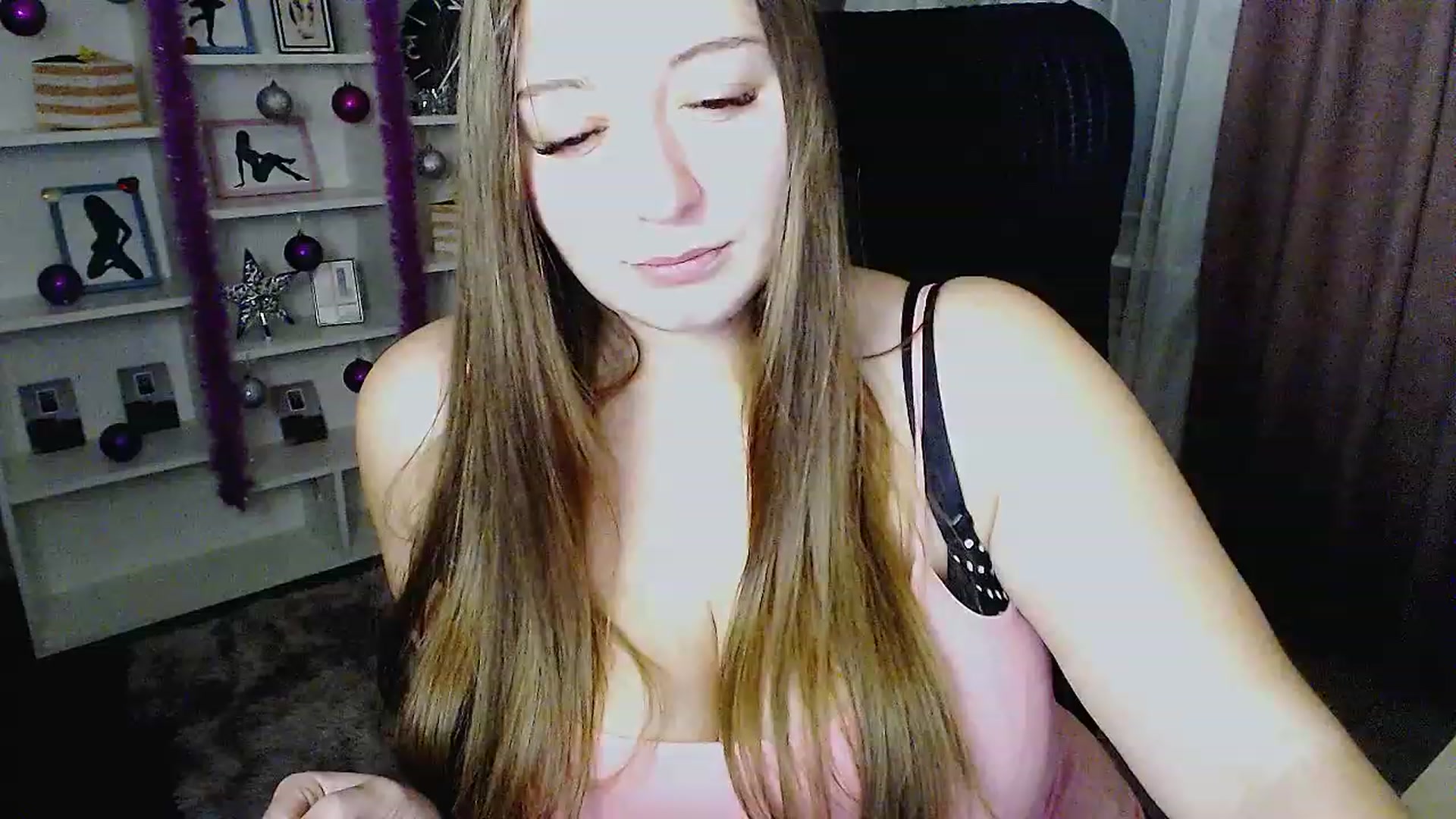 Gallery image thumbnail from Depraved_Kate's myfreecams stream on, 12/18/2022, 15:09 image 10 of 20