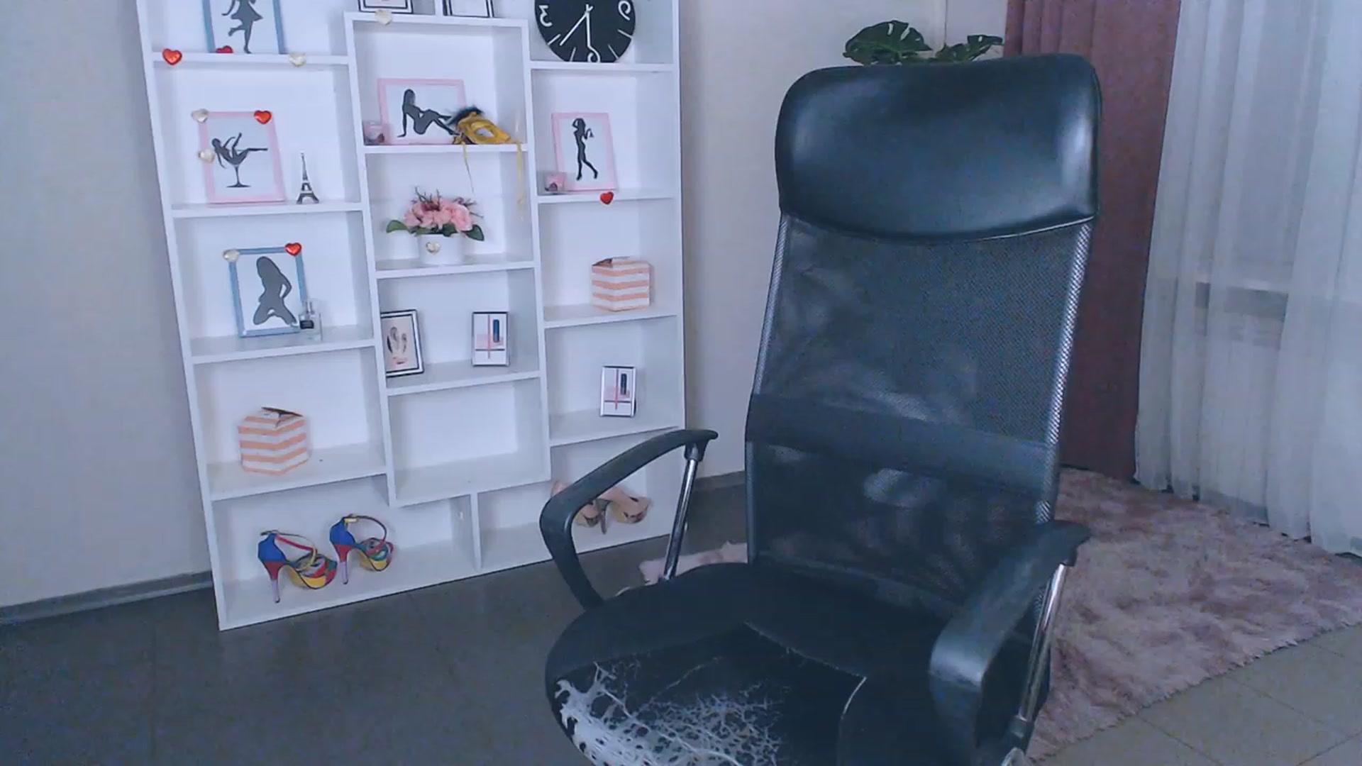 Gallery image thumbnail from Depraved_Kate's myfreecams stream on, 12/04/2023, 16:08 image 5 of 20