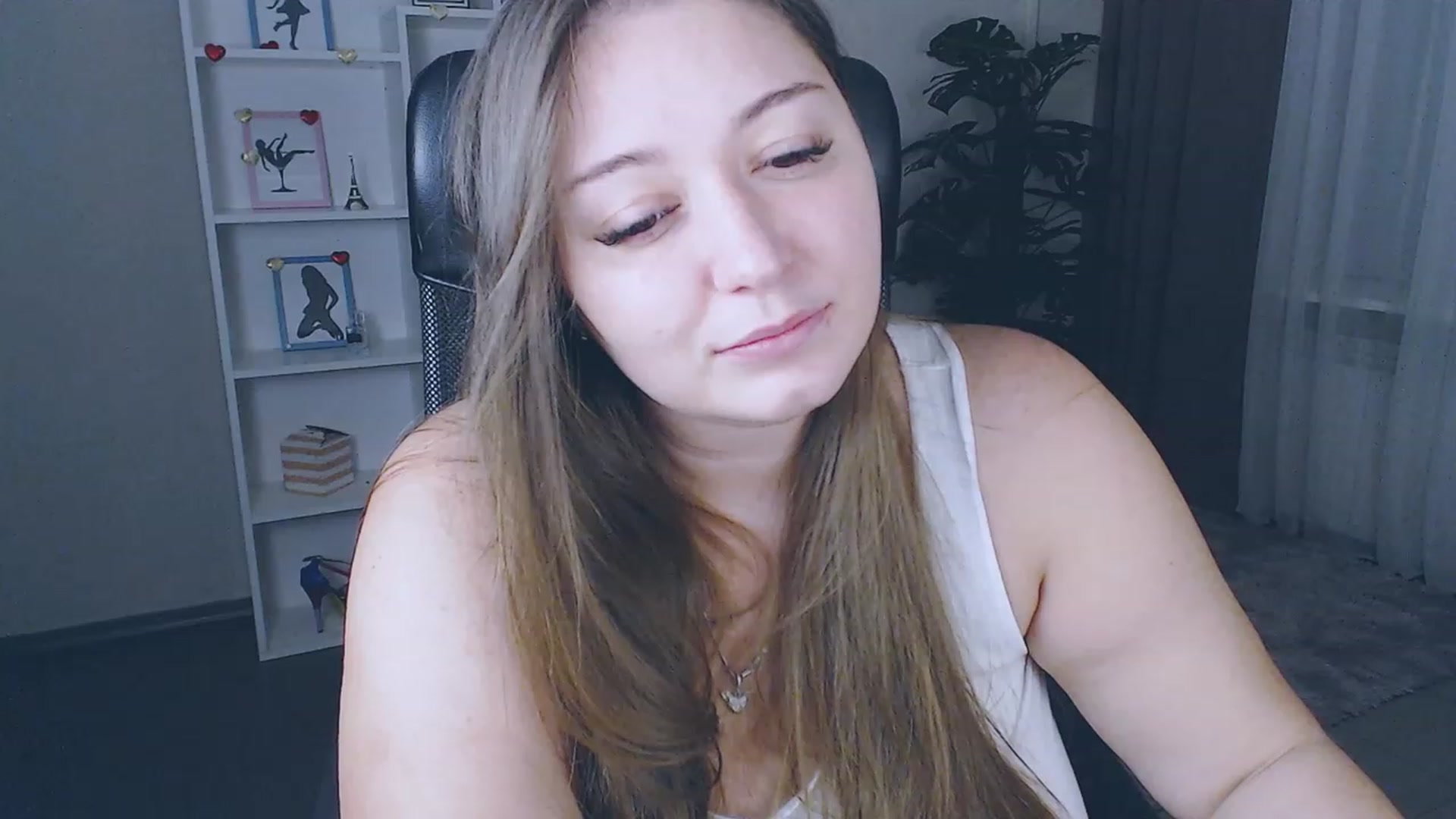 Gallery image thumbnail from Depraved_Kate's myfreecams stream on, 12/07/2023, 17:05 image 15 of 20