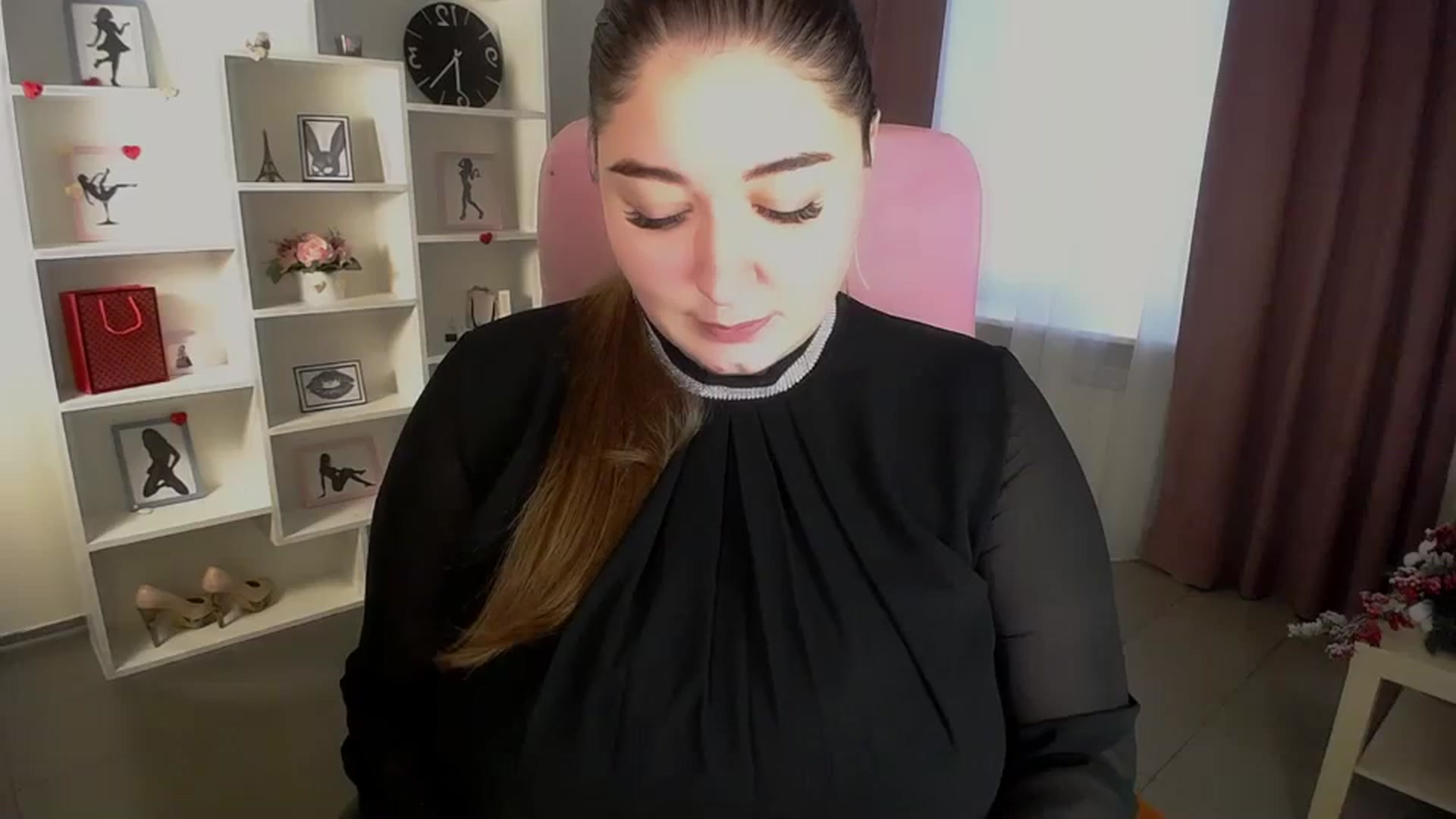 Gallery image thumbnail from Depraved_Kate's myfreecams stream on, 02/14/2024, 14:13 image 5 of 20