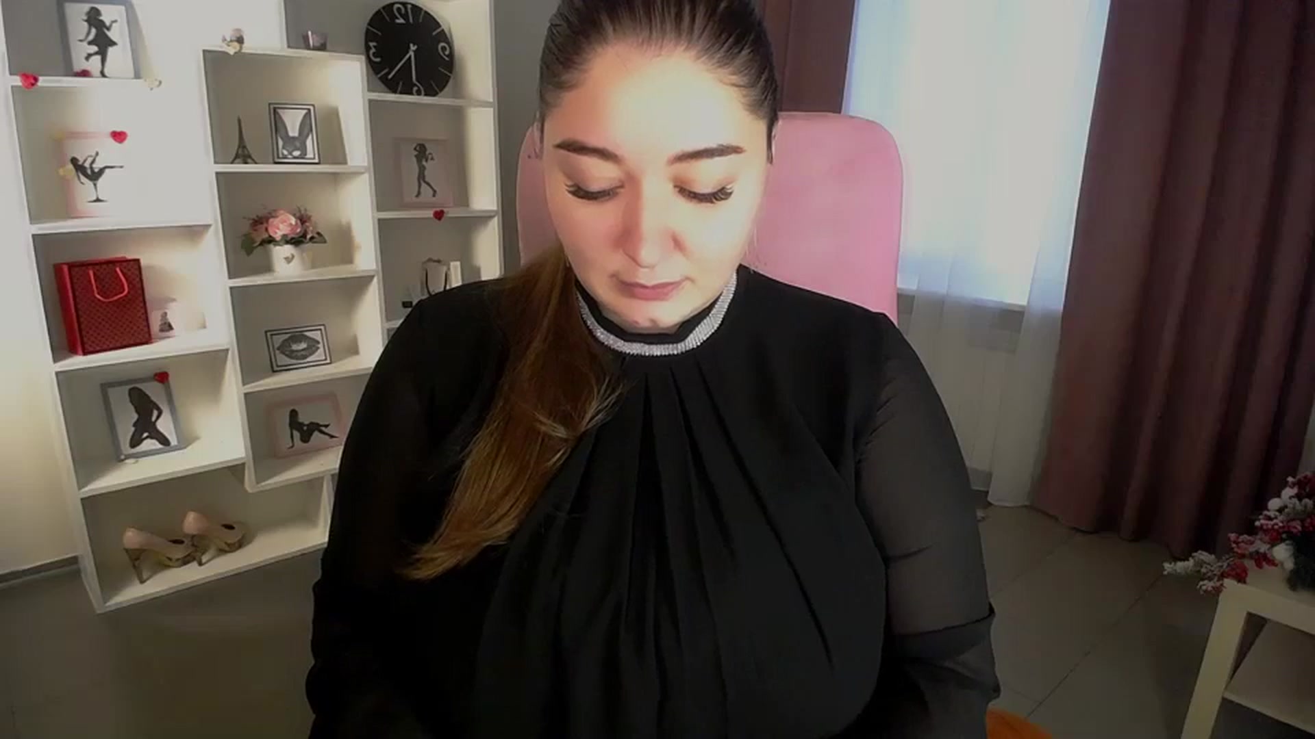 Gallery image thumbnail from Depraved_Kate's myfreecams stream on, 02/14/2024, 14:13 image 8 of 20