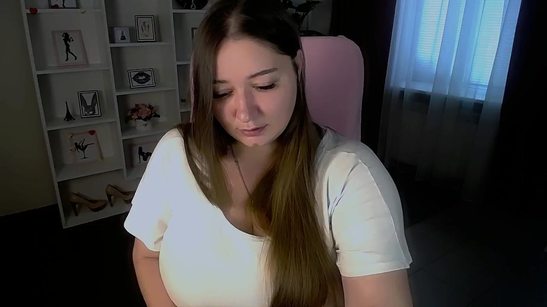 Gallery image thumbnail from Depraved_Kate's myfreecams stream on, 06/21/2024, 12:47 image 9 of 20