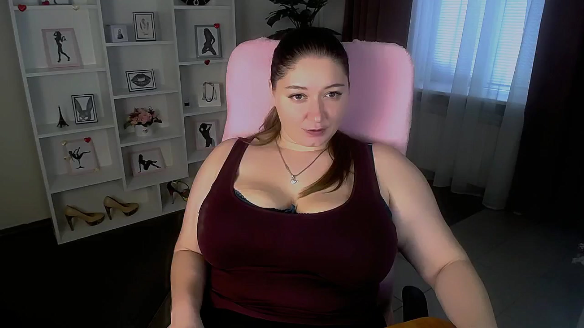Gallery image thumbnail from Depraved_Kate's myfreecams stream on, 06/24/2024, 13:36 image 9 of 20