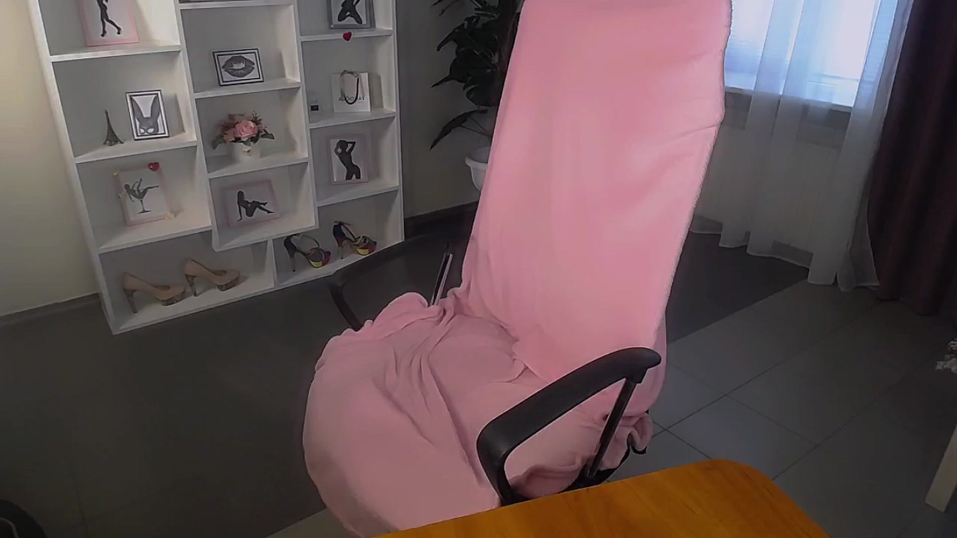 Gallery image thumbnail from Depraved_Kate's myfreecams stream on, 07/22/2024, 13:30 image 1 of 20
