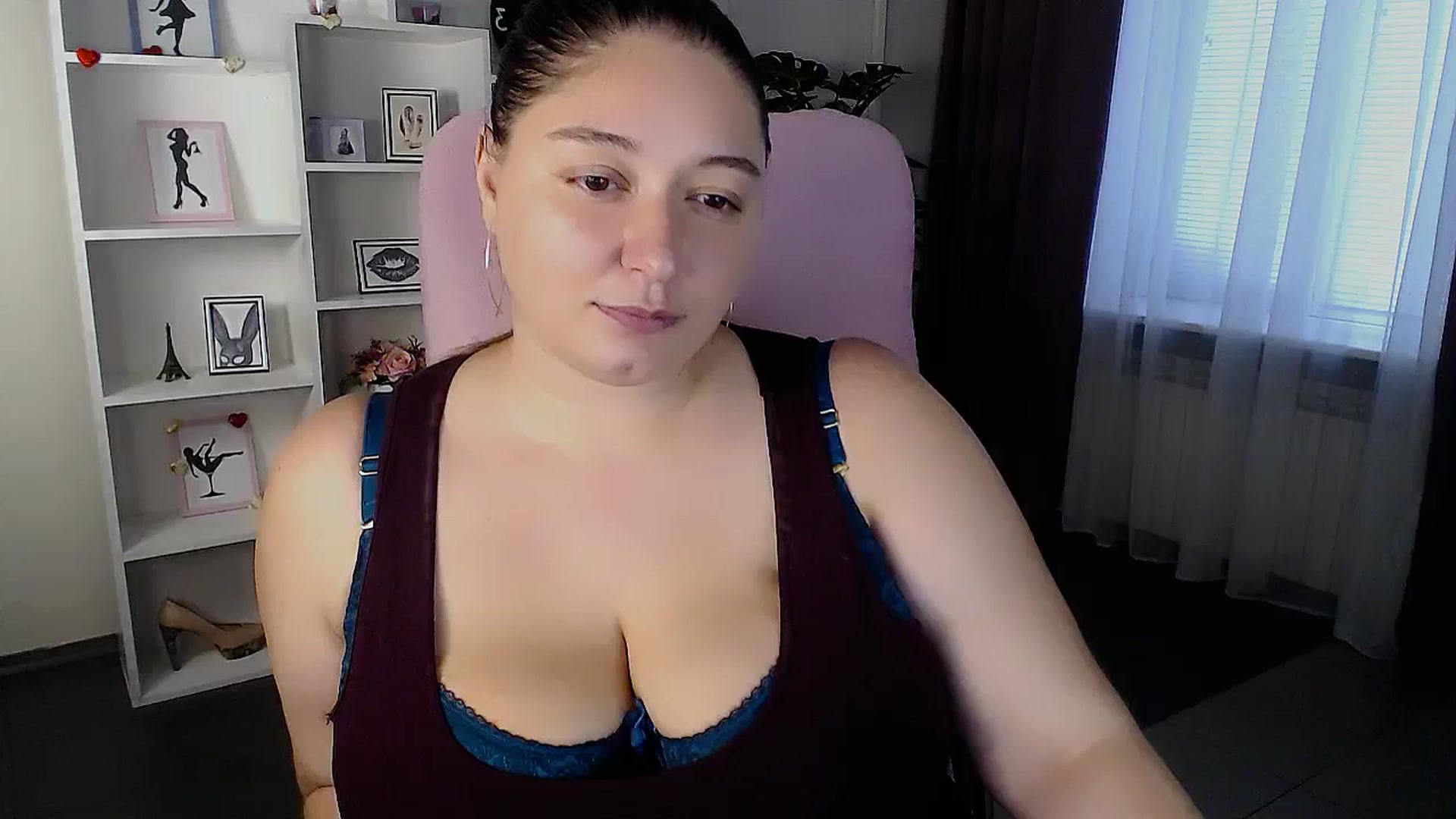 Gallery image thumbnail from Depraved_Kate's myfreecams stream on, 08/25/2024, 14:27 image 13 of 20