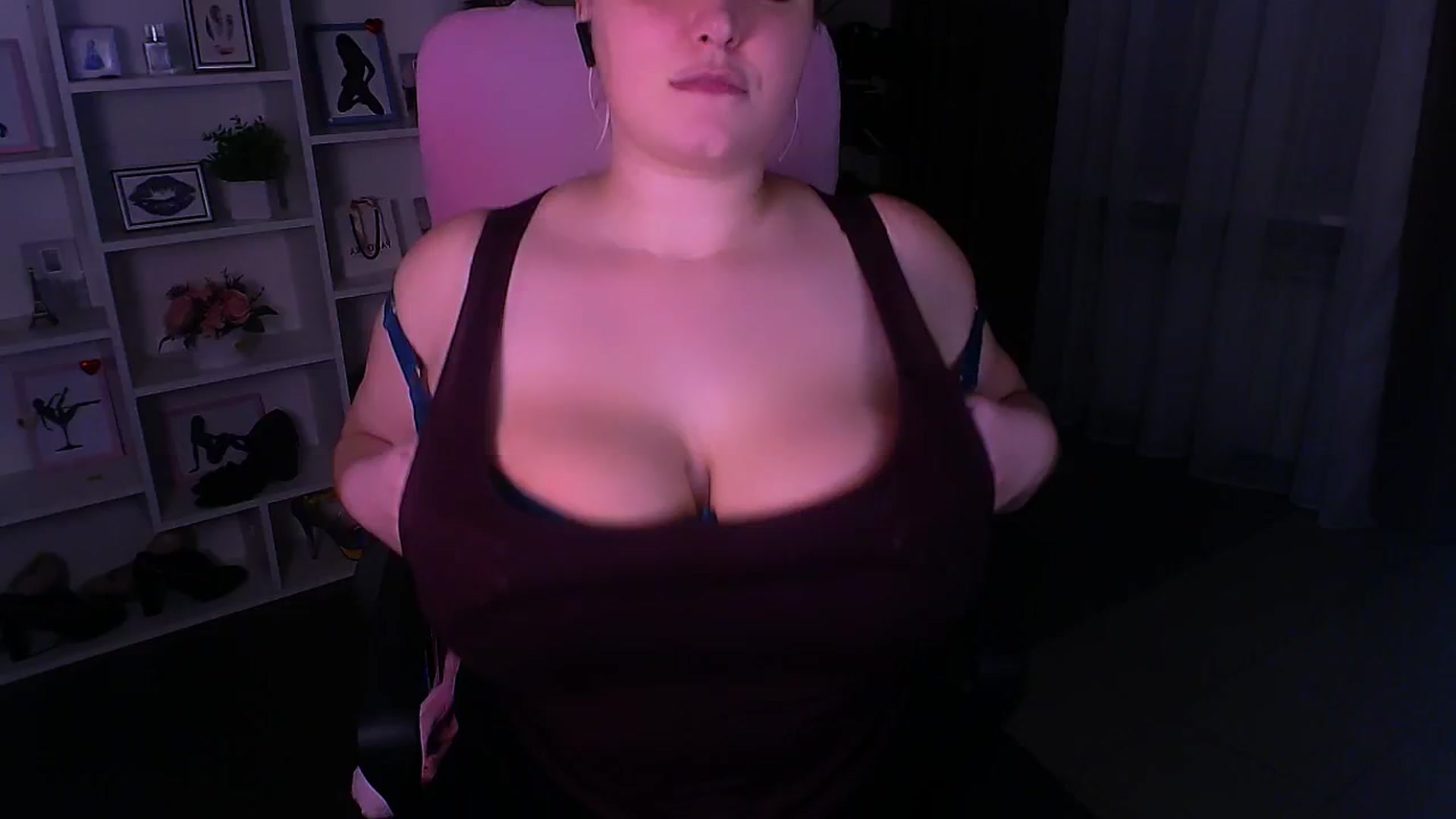 Gallery image thumbnail from Depraved_Kate's myfreecams stream on, 12/02/2024, 15:29 image 8 of 20