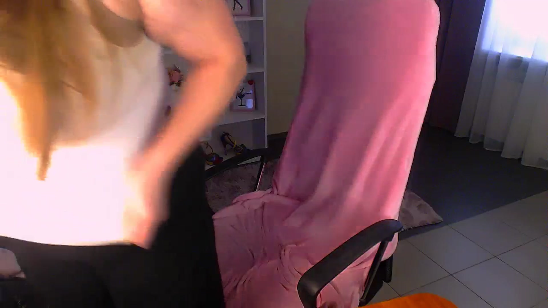 Gallery image thumbnail from Depraved_Kate's myfreecams stream on, 12/16/2024, 11:29 image 3 of 20