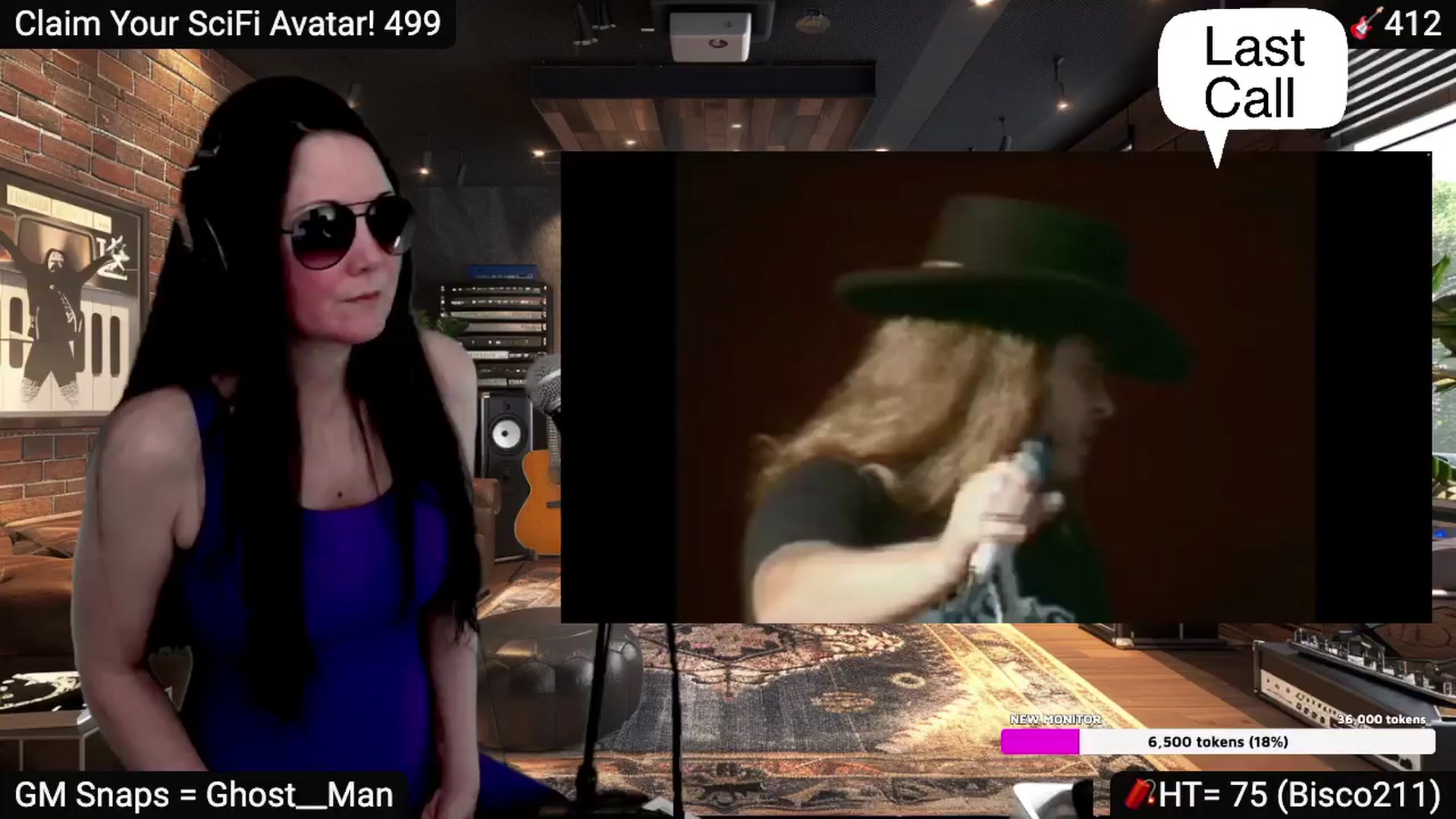 Gallery image thumbnail from DesZeppelin's myfreecams stream on, 03/27/2024, 23:10 image 7 of 20