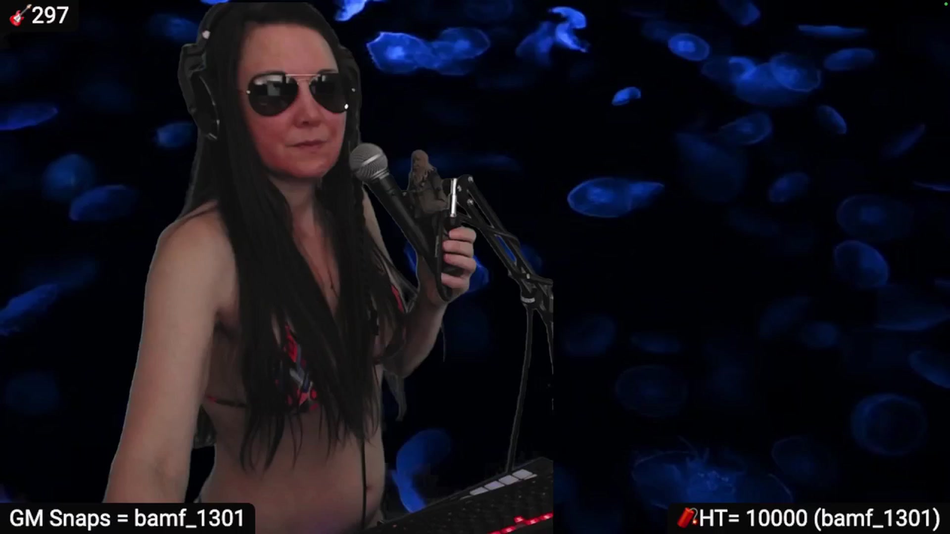 Gallery image thumbnail from DesZeppelin's myfreecams stream on, 05/23/2024, 07:46 image 4 of 20