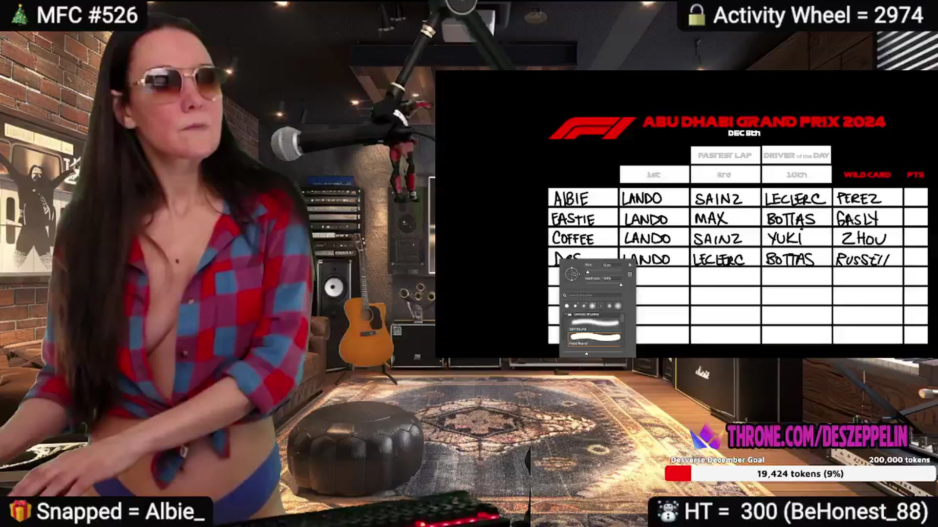 Gallery image thumbnail from DesZeppelin's myfreecams stream on, 12/08/2024, 10:34 image 9 of 20