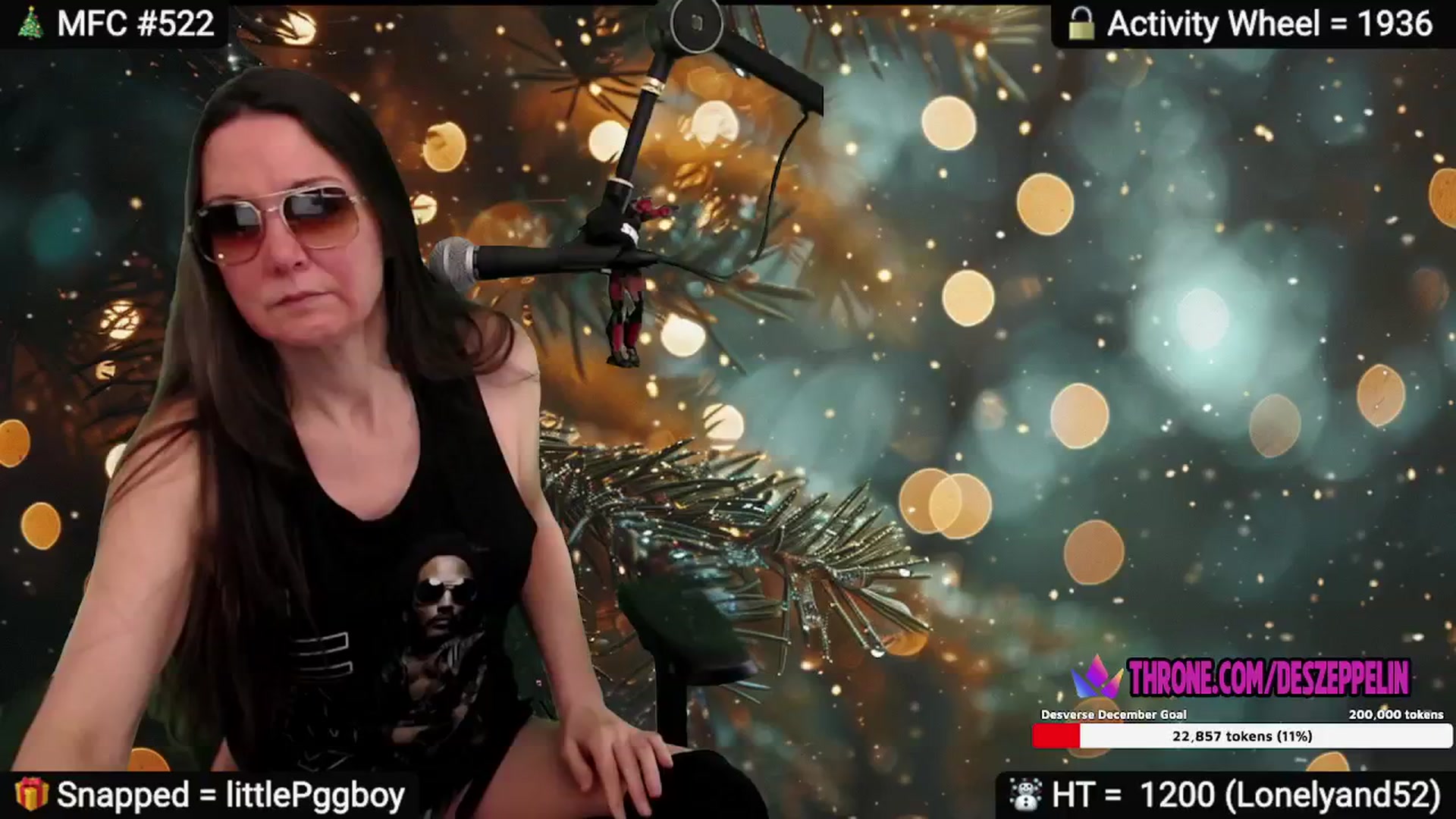 Gallery image thumbnail from DesZeppelin's myfreecams stream on, 12/11/2024, 08:58 image 6 of 20