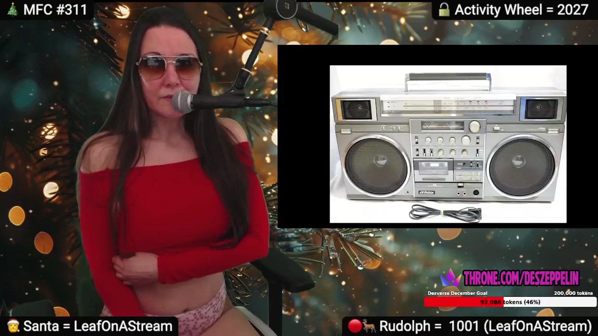 Gallery image thumbnail from DesZeppelin's myfreecams stream on, 12/25/2024, 10:16 image 19 of 20