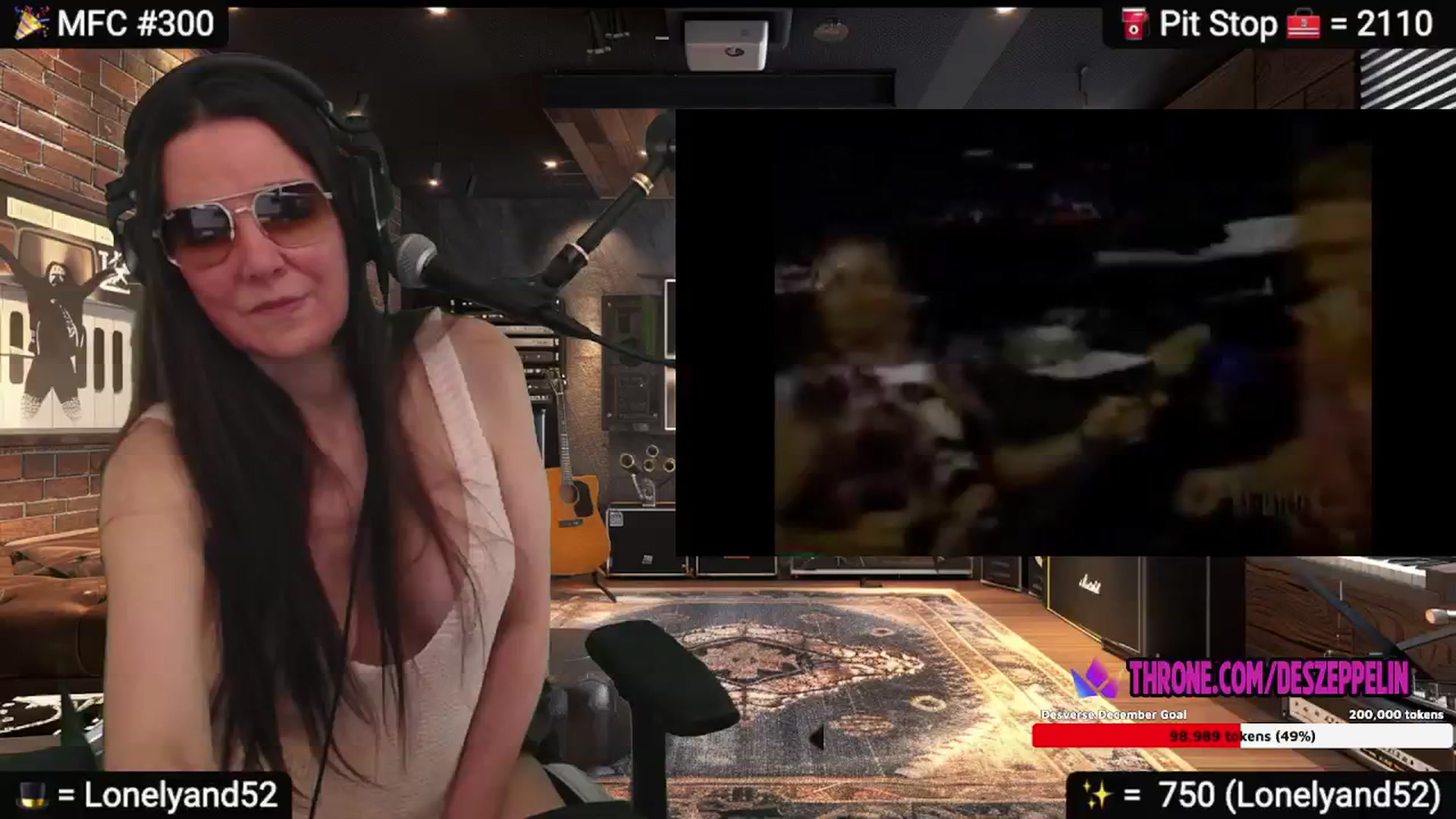 Gallery image thumbnail from DesZeppelin's myfreecams stream on, 12/29/2024, 09:59 image 1 of 20