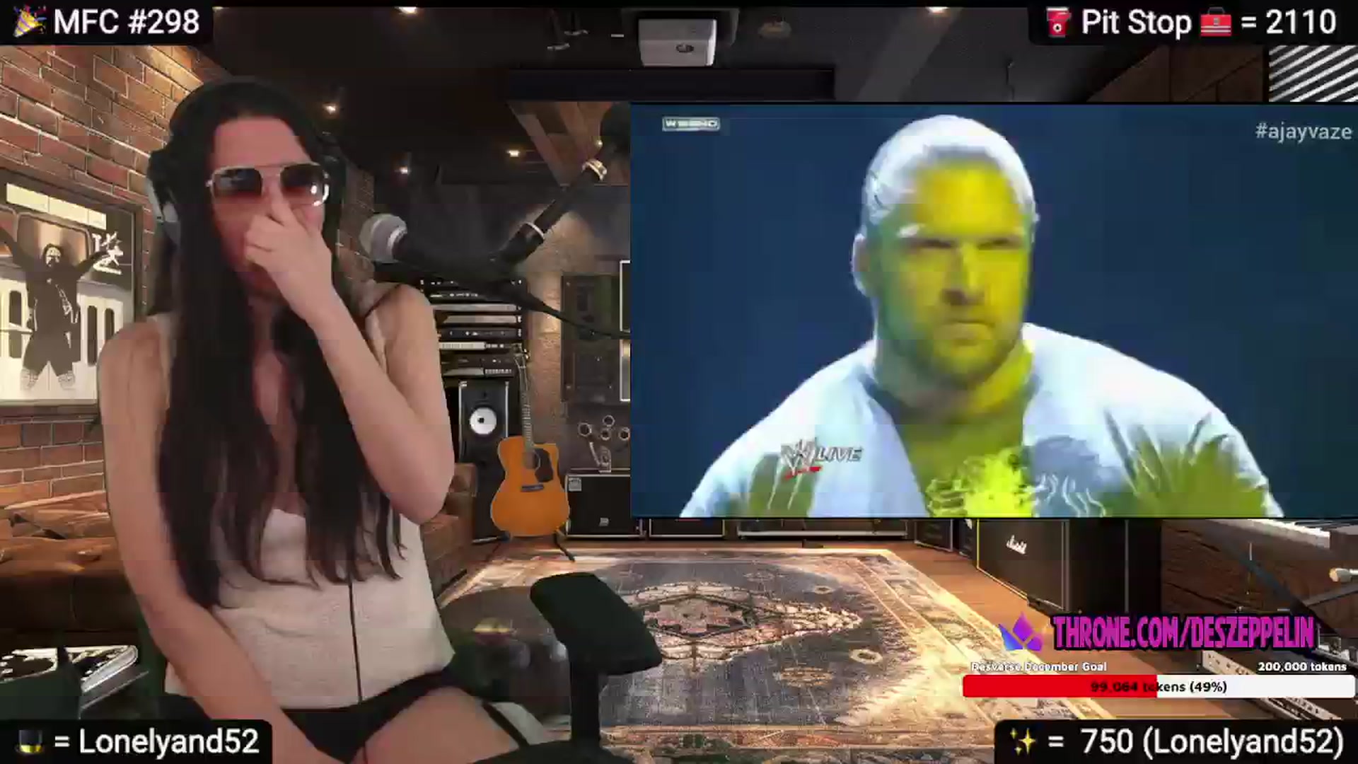 Gallery image thumbnail from DesZeppelin's myfreecams stream on, 12/29/2024, 09:59 image 7 of 20