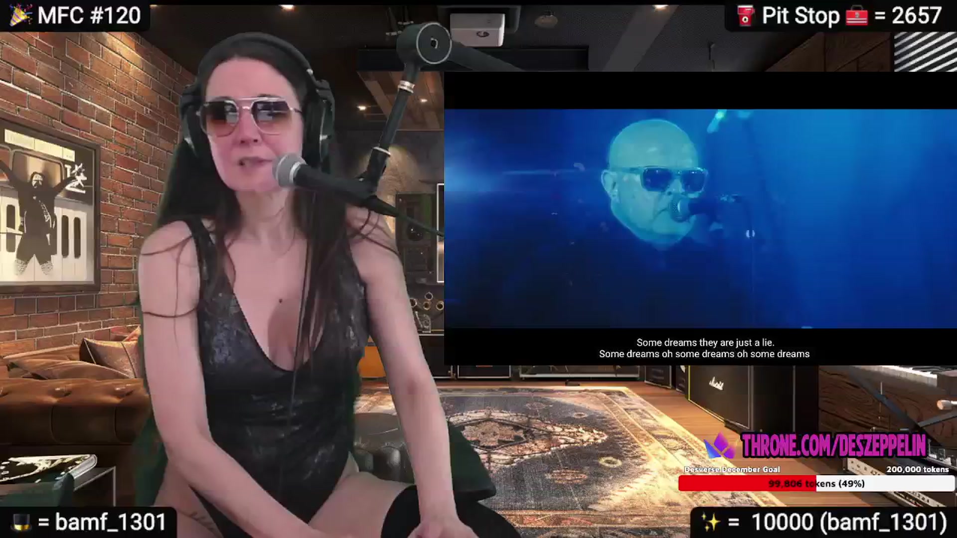 Gallery image thumbnail from DesZeppelin's myfreecams stream on, 01/01/2025, 10:15 image 4 of 20