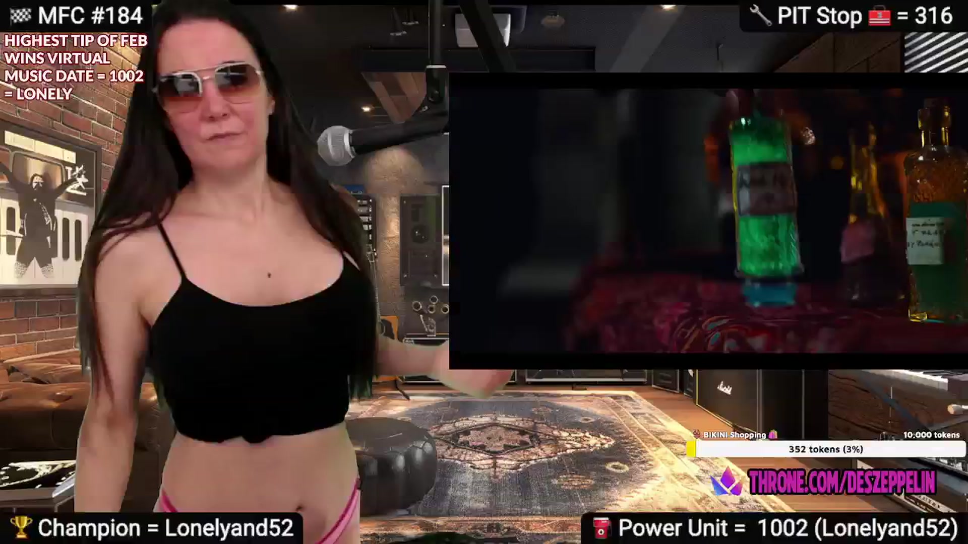 Gallery image thumbnail from DesZeppelin's myfreecams stream on, 02/02/2025, 09:45 image 3 of 20