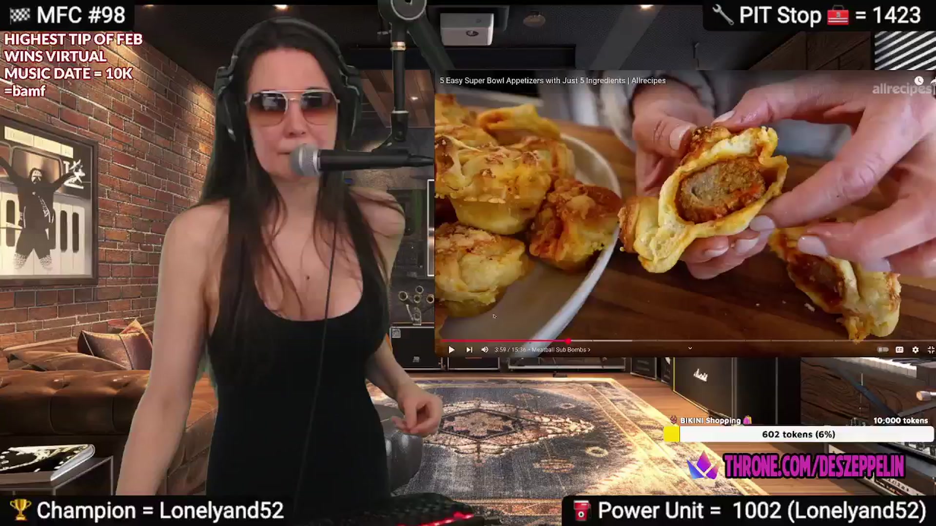Gallery image thumbnail from DesZeppelin's myfreecams stream on, 02/05/2025, 06:26 image 14 of 20