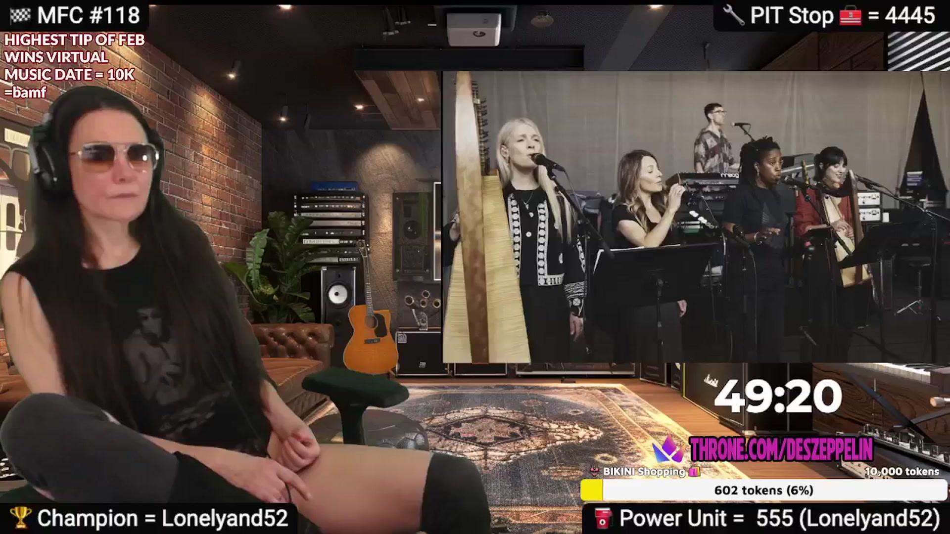 Gallery image thumbnail from DesZeppelin's myfreecams stream on, 02/06/2025, 01:54 image 15 of 20