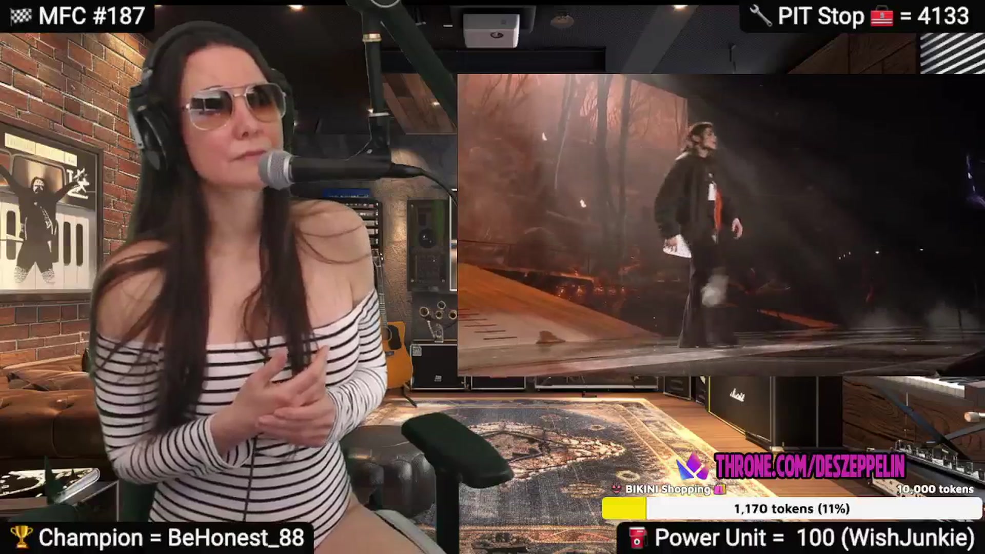 Gallery image thumbnail from DesZeppelin's myfreecams stream on, 02/11/2025, 06:08 image 13 of 20