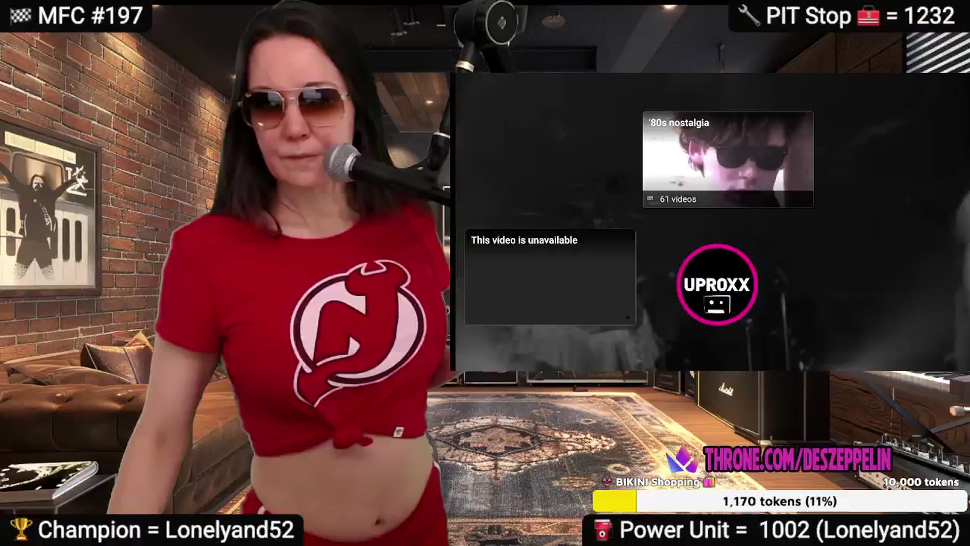 Gallery image thumbnail from DesZeppelin's myfreecams stream on, 02/13/2025, 08:00 image 5 of 20