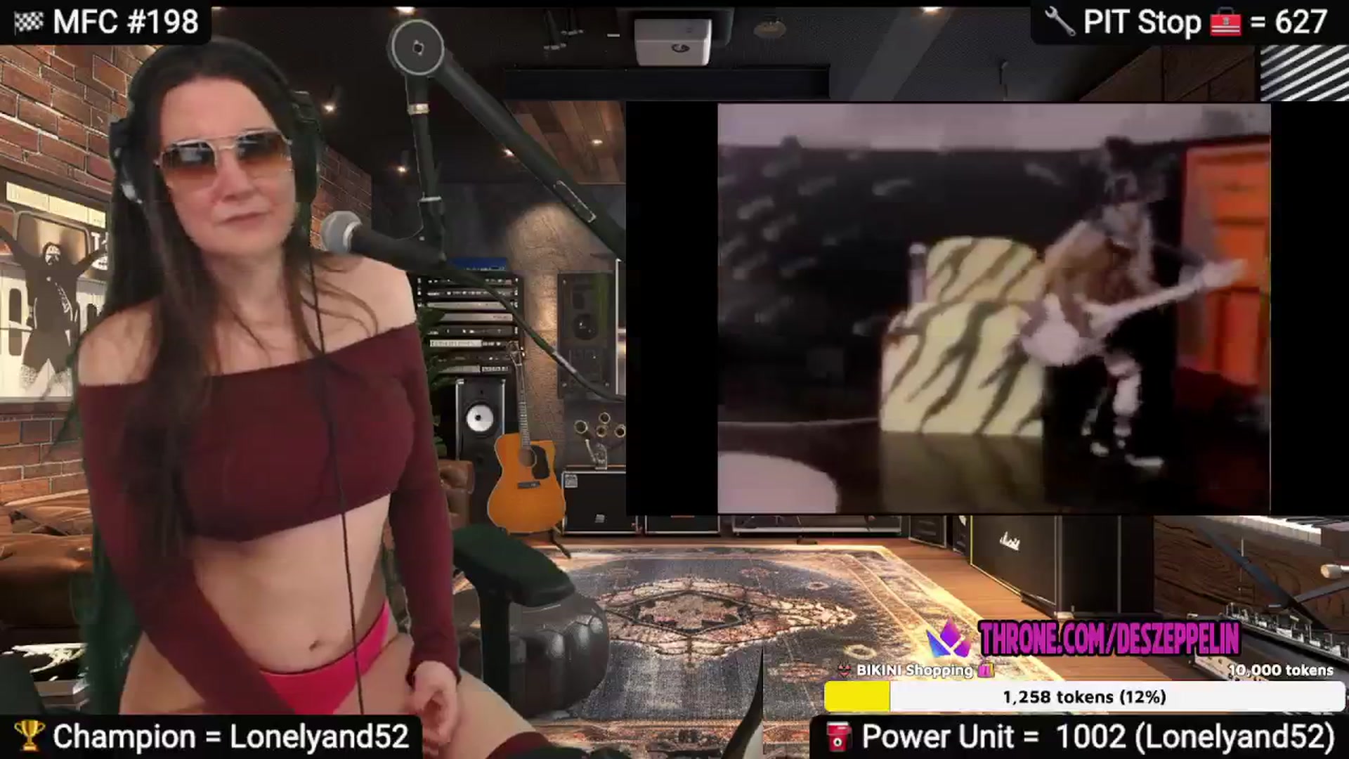 Gallery image thumbnail from DesZeppelin's myfreecams stream on, 02/15/2025, 09:56 image 4 of 20