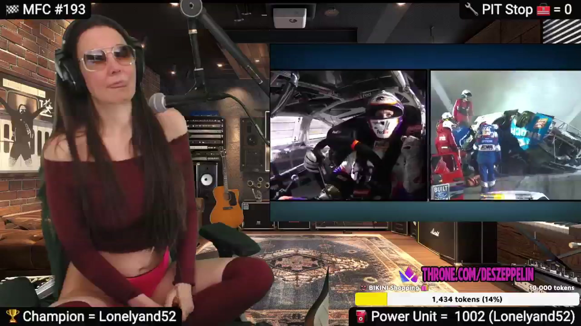 Gallery image thumbnail from DesZeppelin's myfreecams stream on, 02/15/2025, 09:56 image 16 of 20