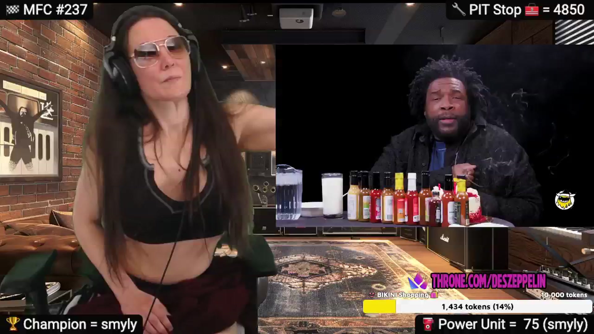 Gallery image thumbnail from DesZeppelin's myfreecams stream on, 02/18/2025, 07:15 image 13 of 20