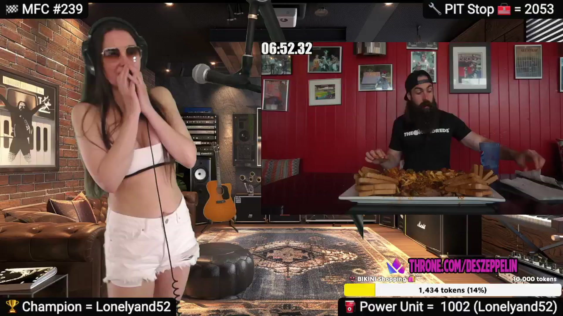 Gallery image thumbnail from DesZeppelin's myfreecams stream on, 02/19/2025, 07:04 image 11 of 20