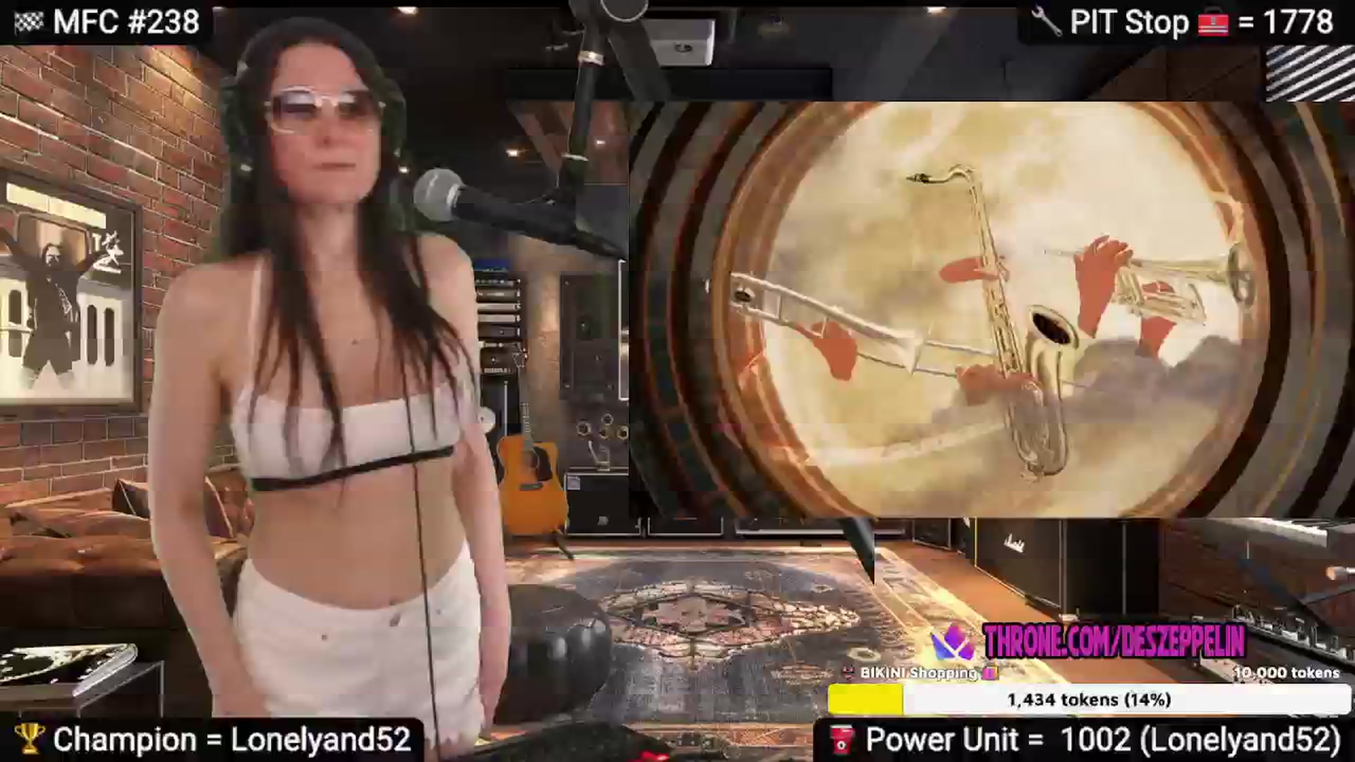 Gallery image thumbnail from DesZeppelin's myfreecams stream on, 02/19/2025, 07:04 image 14 of 20