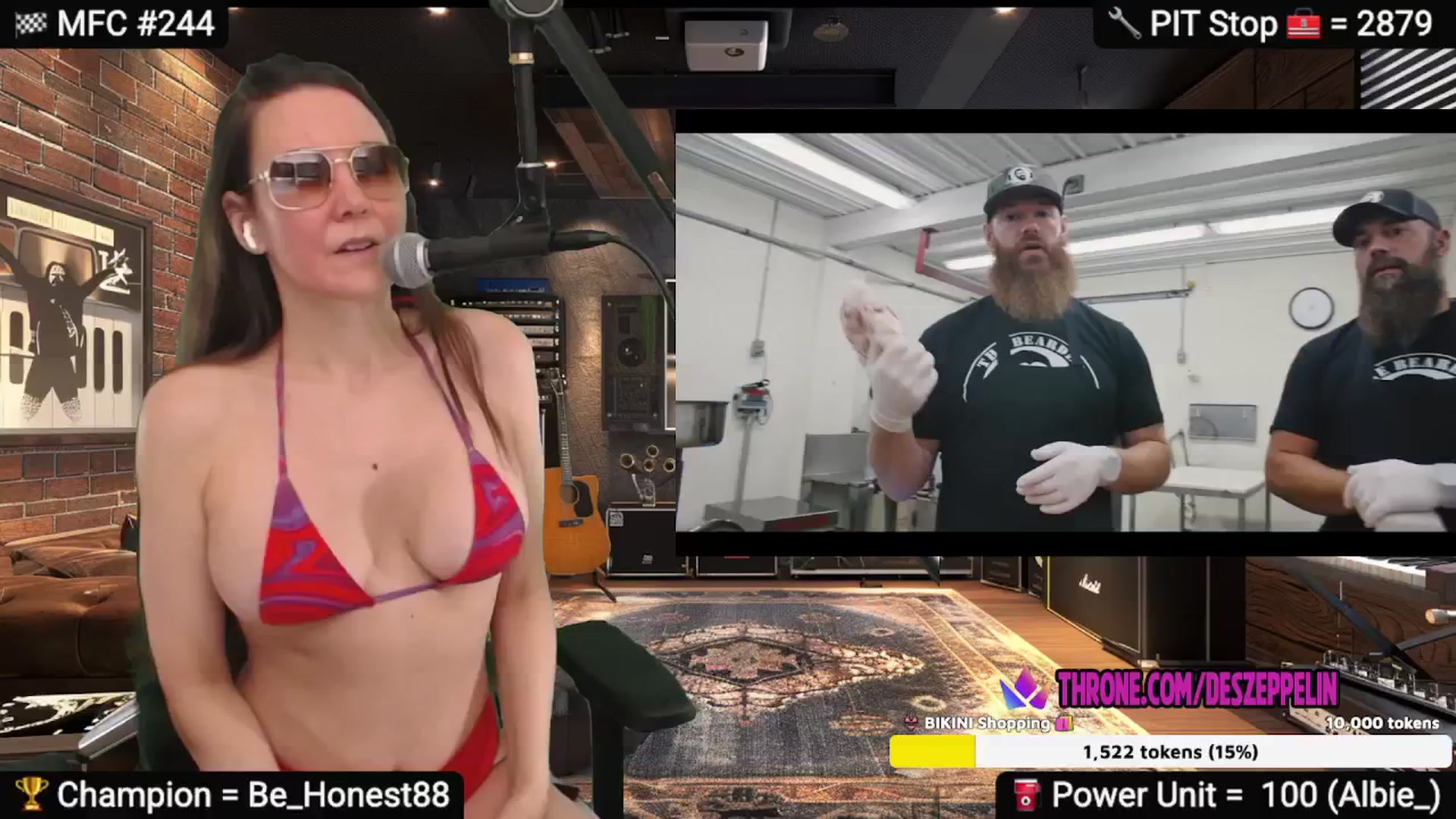 Gallery image thumbnail from DesZeppelin's myfreecams stream on, 02/20/2025, 08:37 image 20 of 20