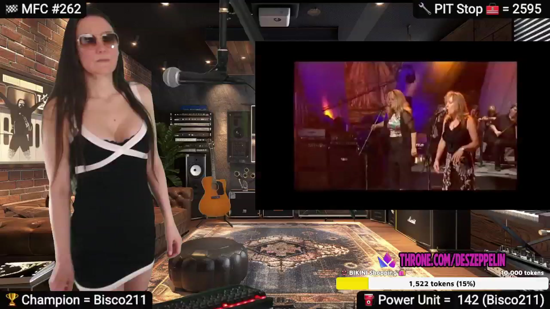 Gallery image thumbnail from DesZeppelin's myfreecams stream on, 02/23/2025, 10:23 image 3 of 20