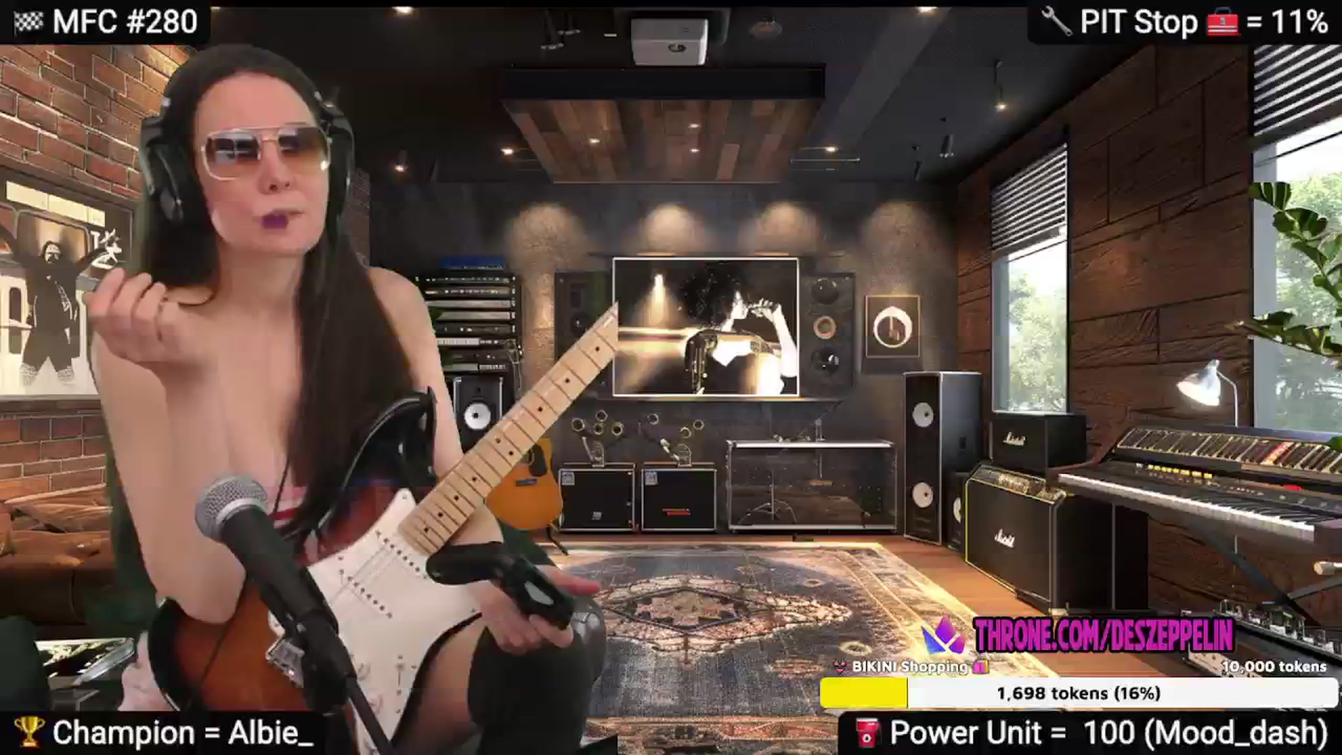 Gallery image thumbnail from DesZeppelin's myfreecams stream on, 02/25/2025, 06:45 image 20 of 20
